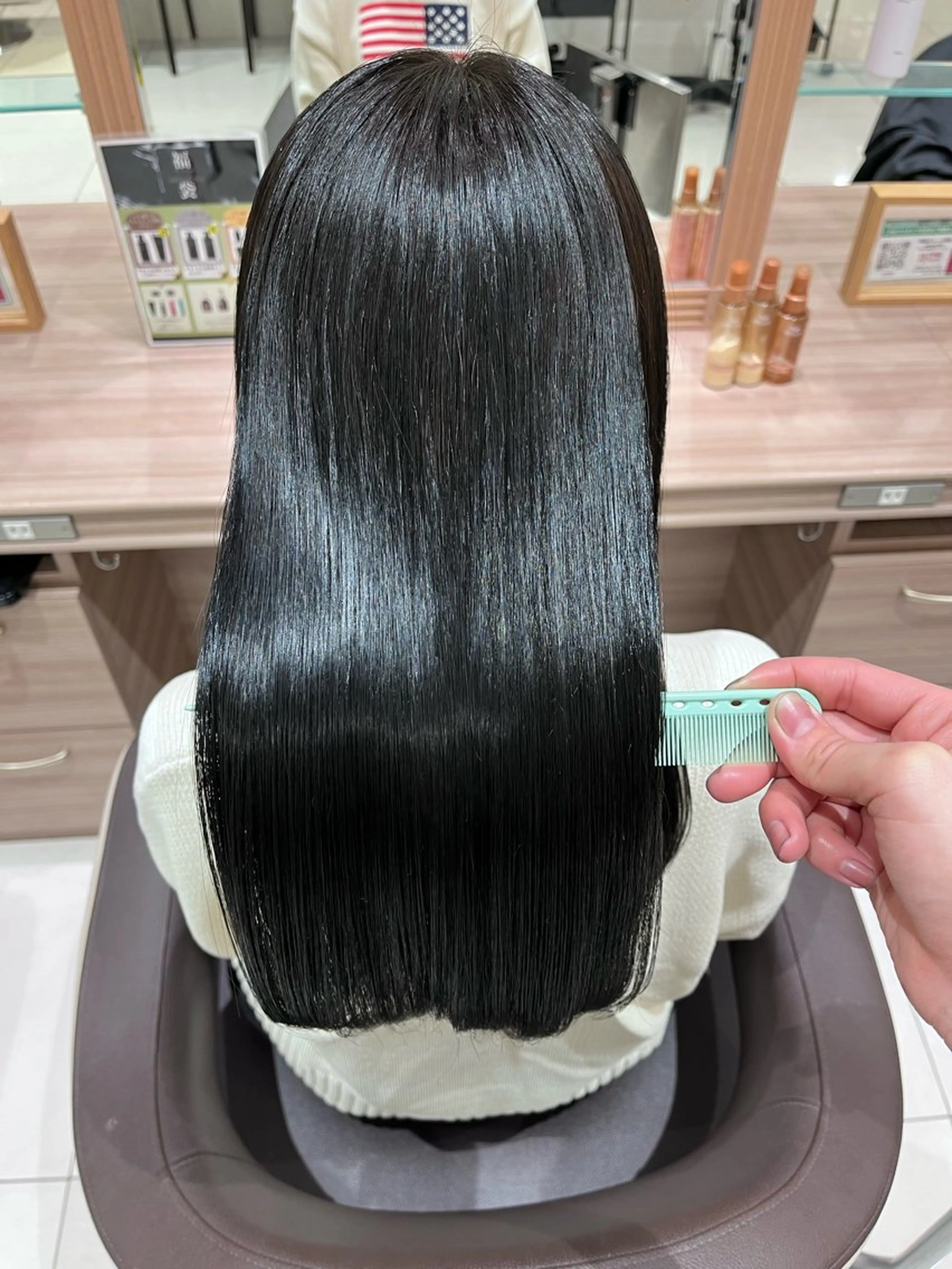 セミロング カラー ヘアカラー ❄️モデル募集中❄️ ️🫧Haru🫧のヘアスタイル