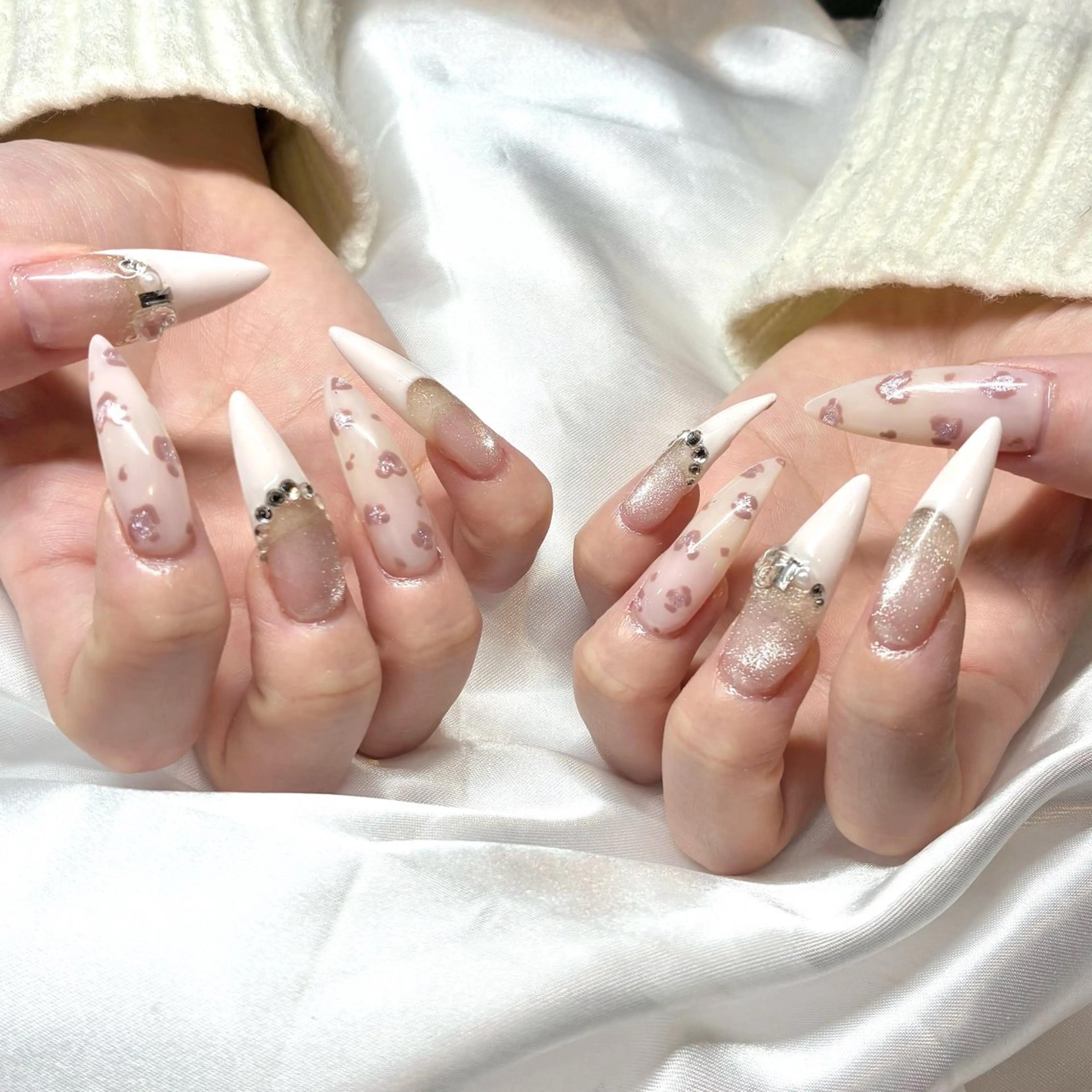 ネイル ハンドネイル Nail ヌシん家 AKANEのネイルデザイン