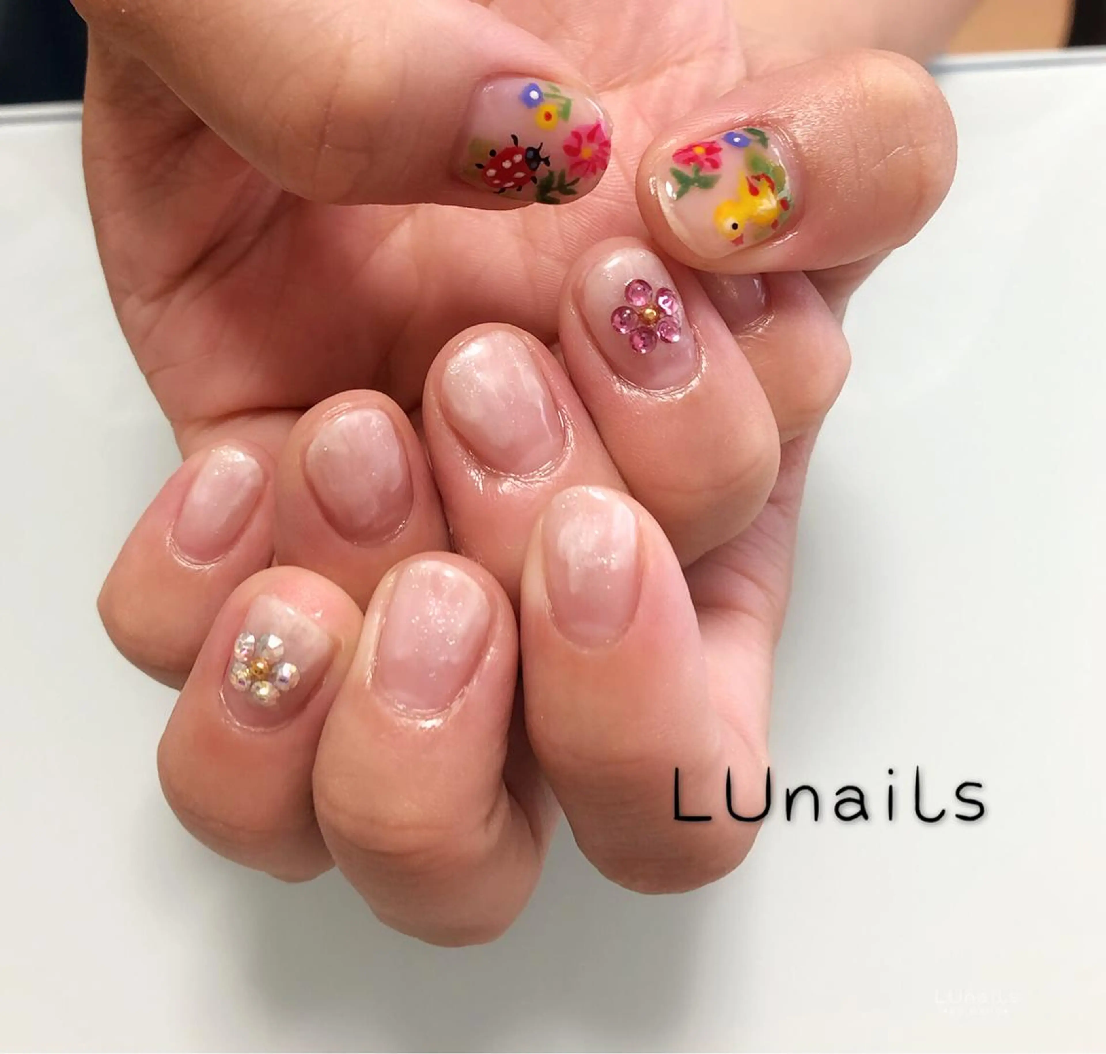 ネイル LUnails MAHOのネイルデザイン