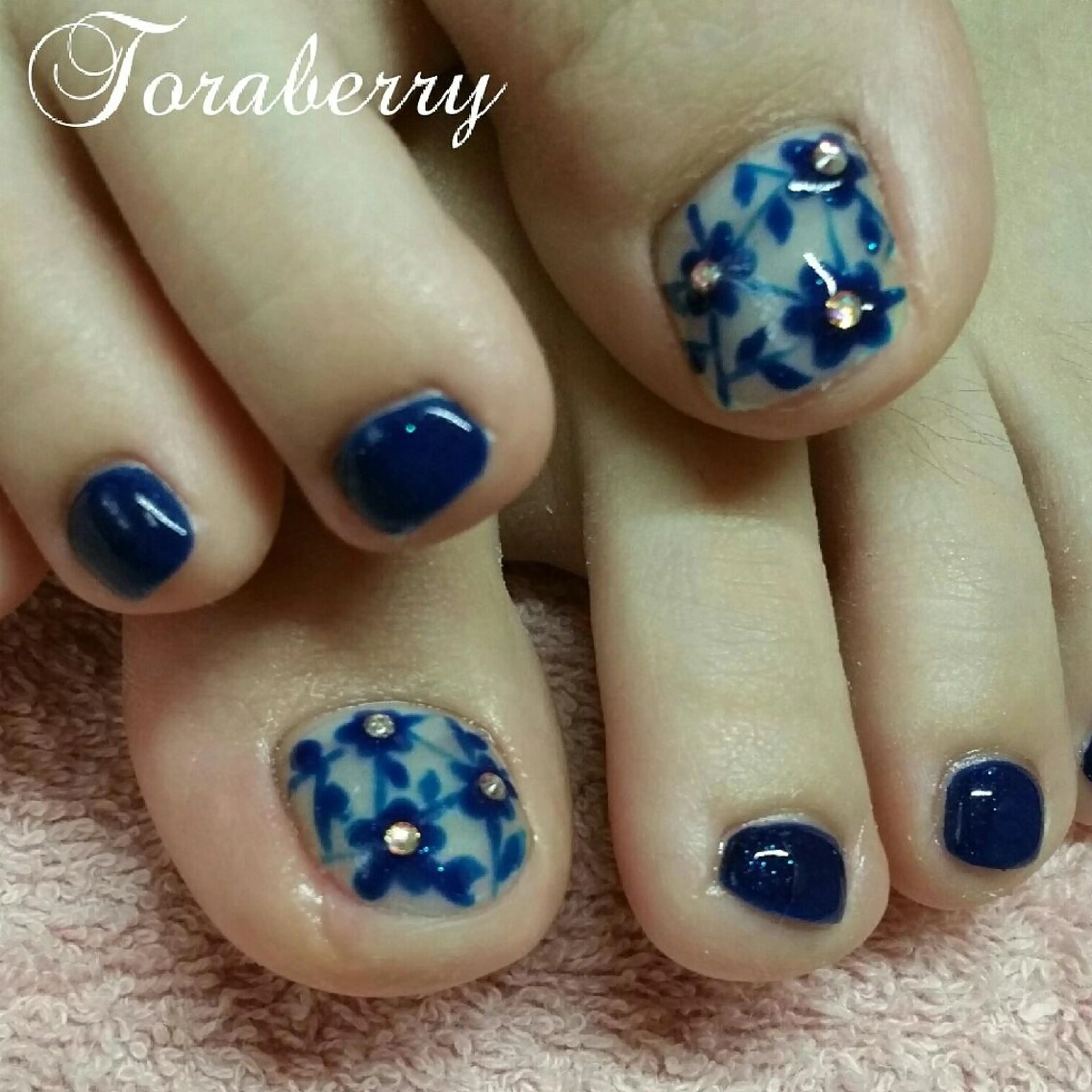 ネイル フットネイル ネイリスト なつみのネイルデザイン