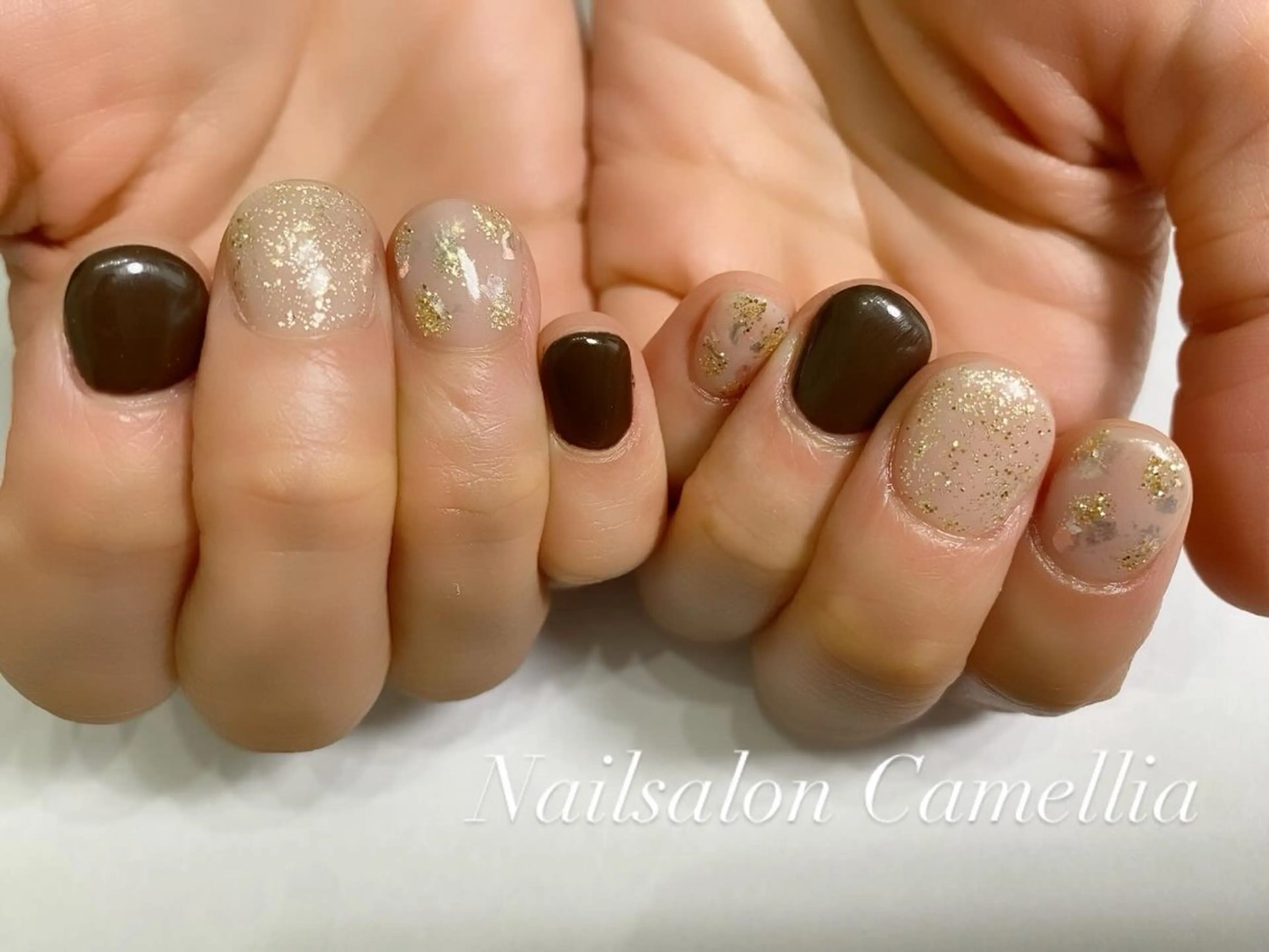 付け替え時オフ無料ハンドジェル持ち込みデザインの写真