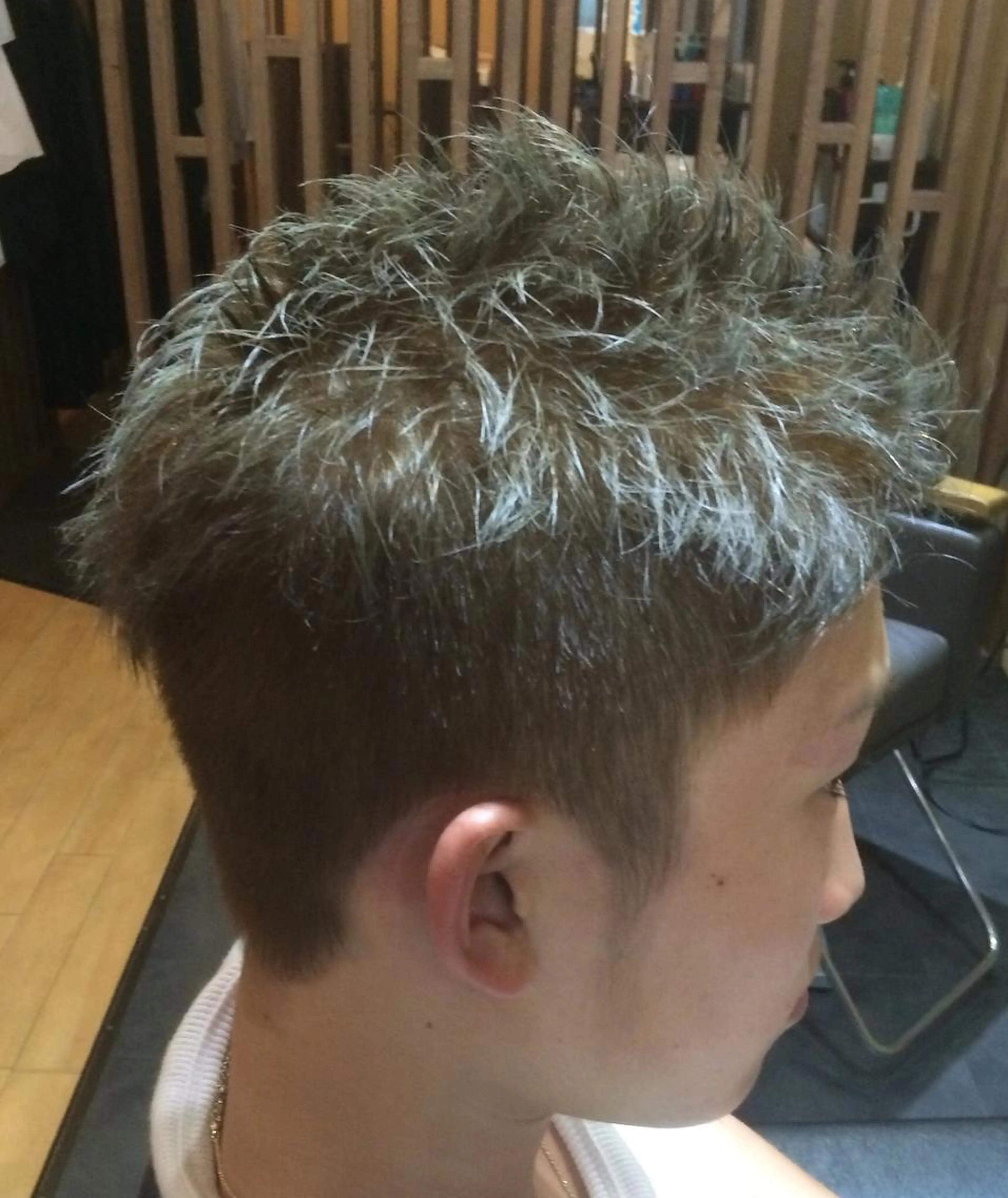 メンズカット+N.オ-ガニックカラ-+ナノイオンスチームトリートメント¥7000の写真