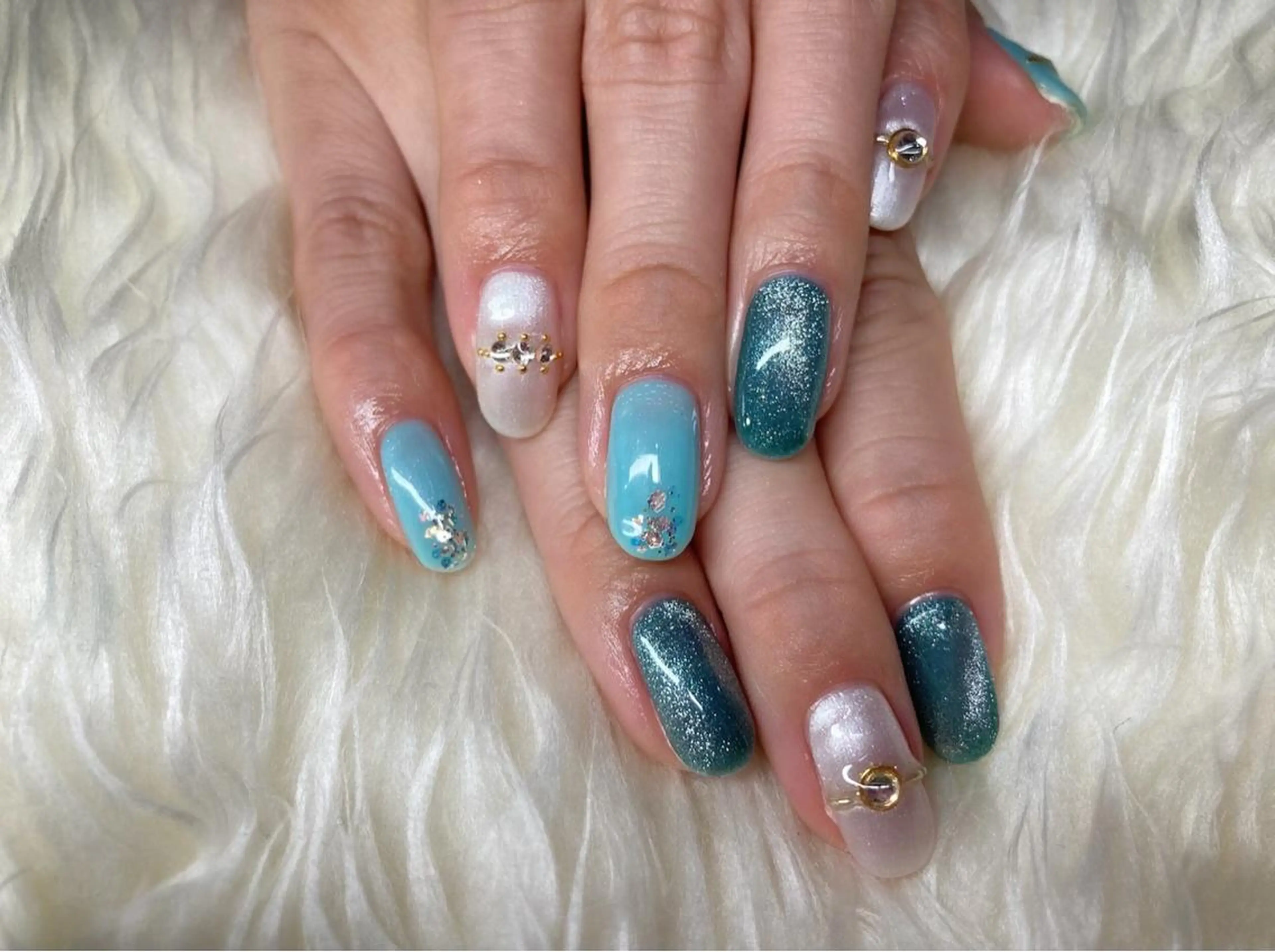 ネイル ジェルネイル ニュアンスネイル パラジェル ブライダルネイル 冬ネイル Nail&eye Belire 新宿のネイルデザイン