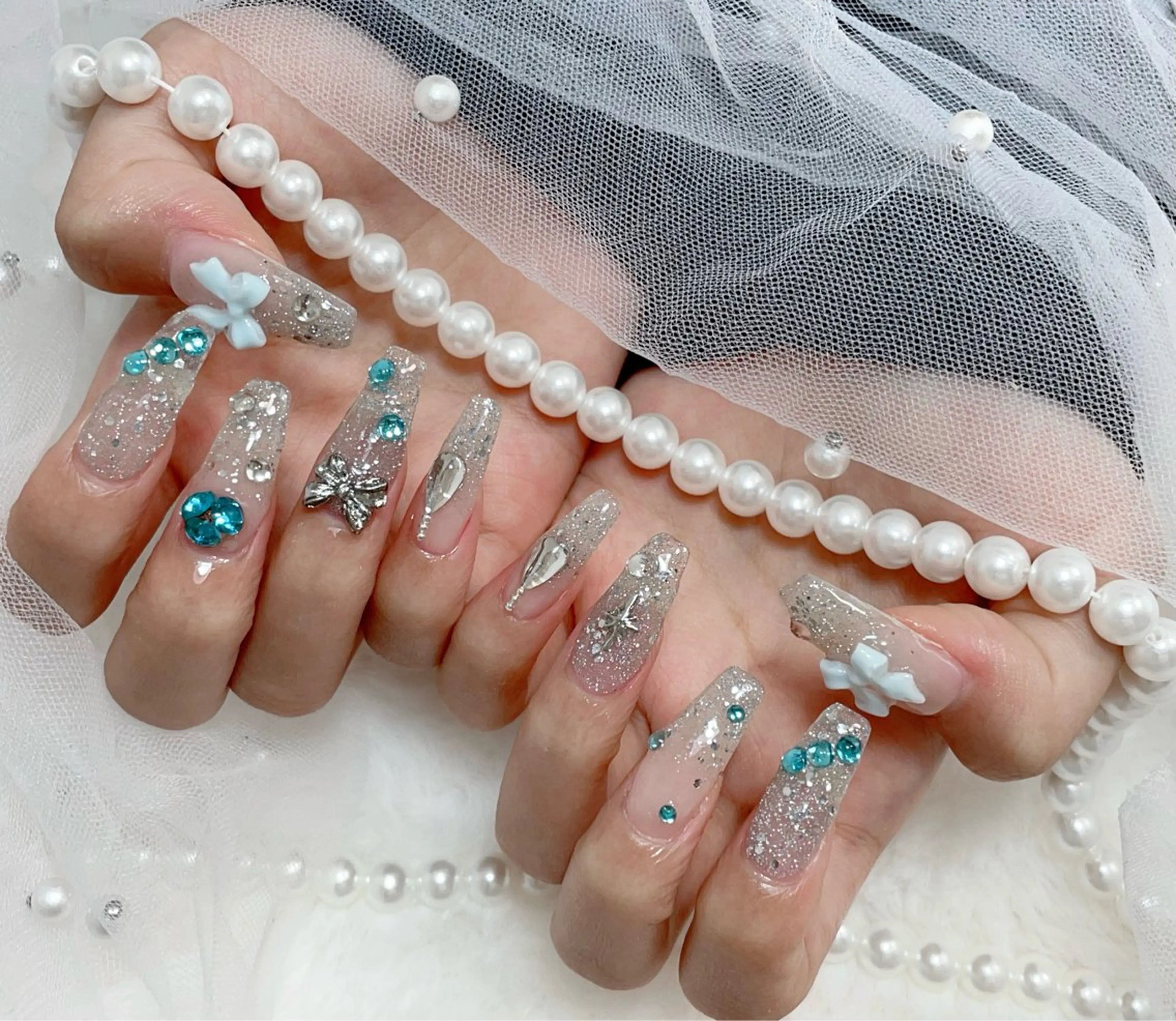 ネイル アートネイル フットネイル ジェルネイル マグネットネイル パラジェル ハンドネイル B·U Nail大宮 長さだし専門店のネイルデザイン