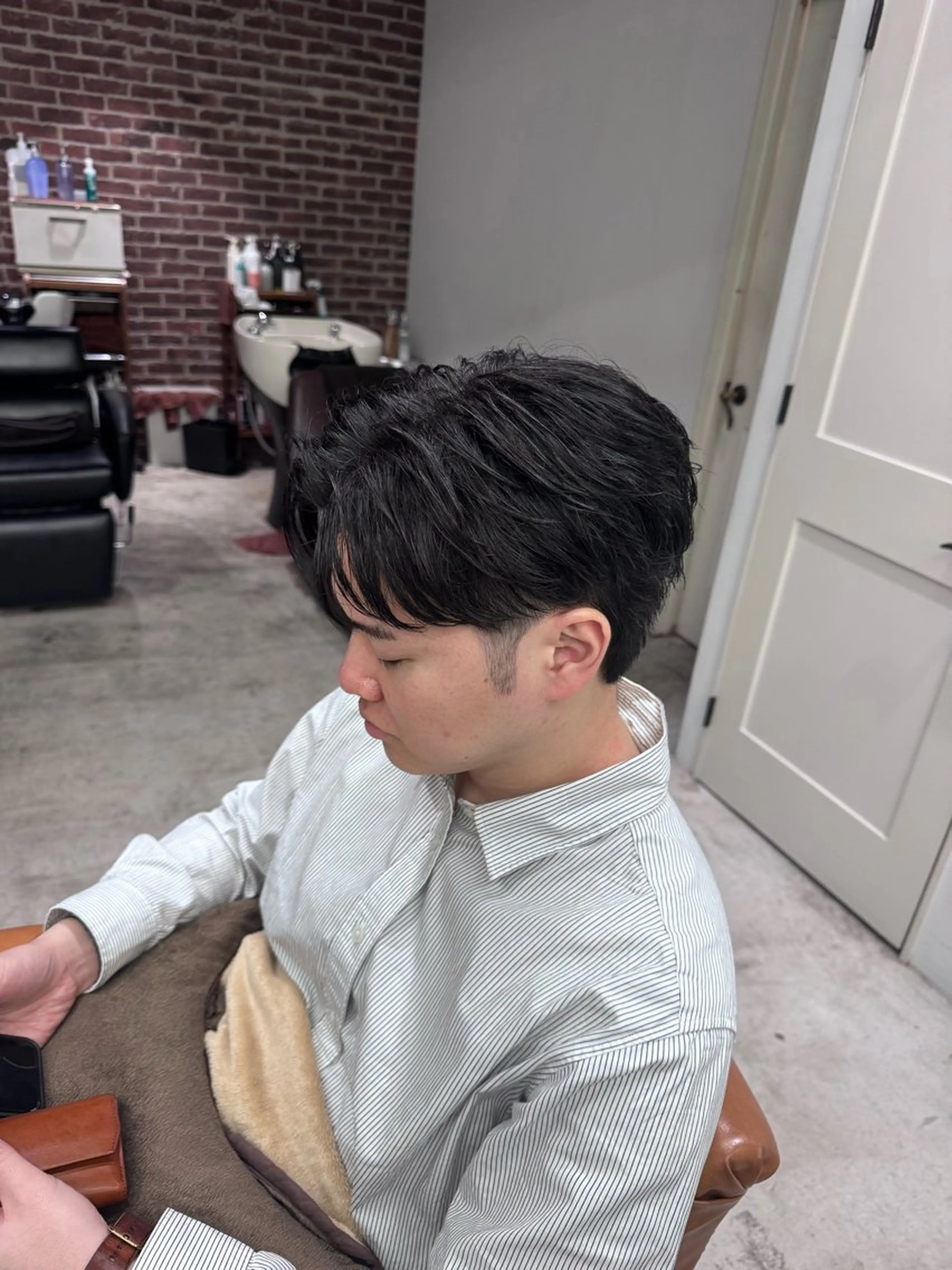 ミディアム カット ヘッドスパ 山野愛子美容室　銀座店所属・tomoメンズ特化 /パーマ/カットのヘアスタイル