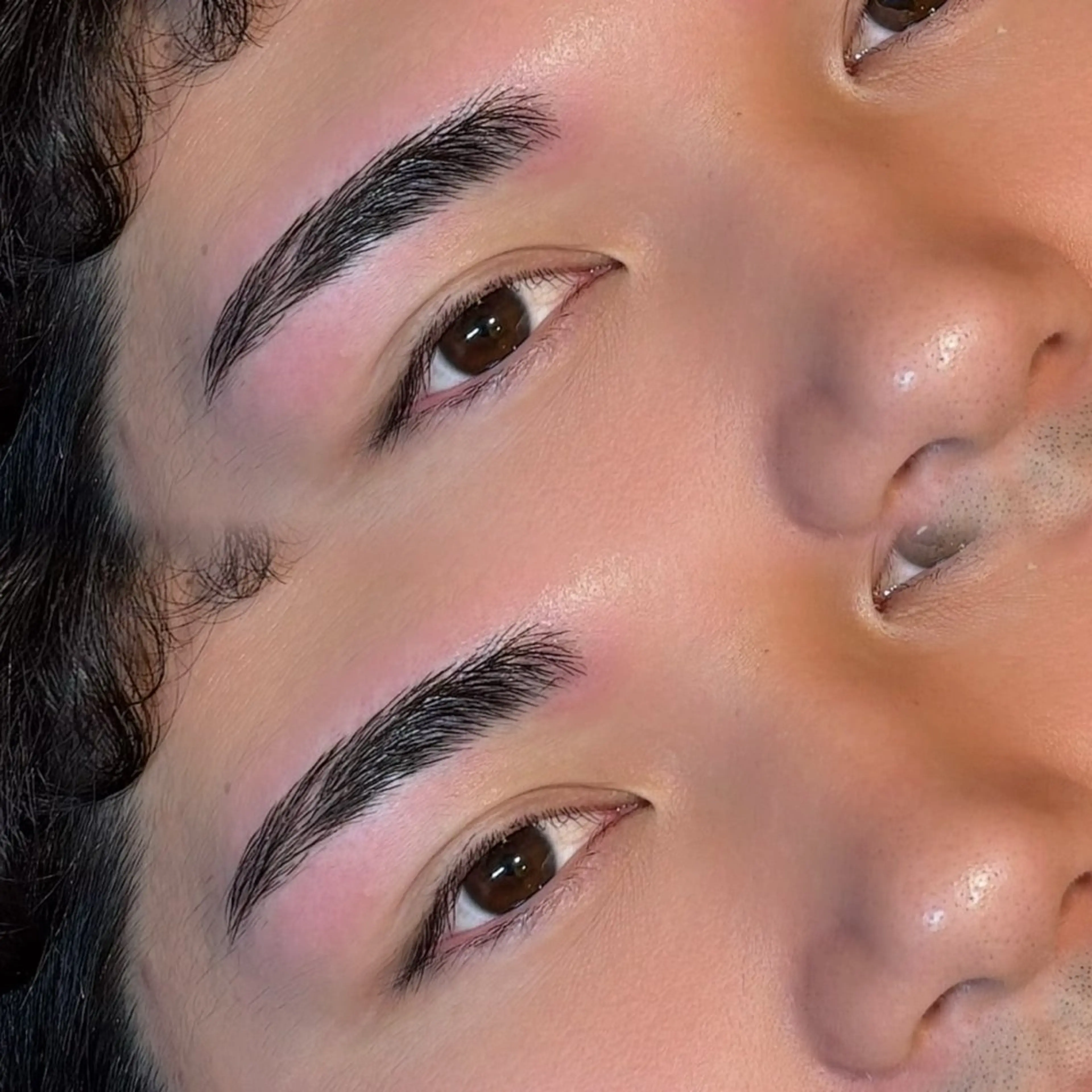 アイブロウ Rina 💚の眉毛・アイブロウイメージ