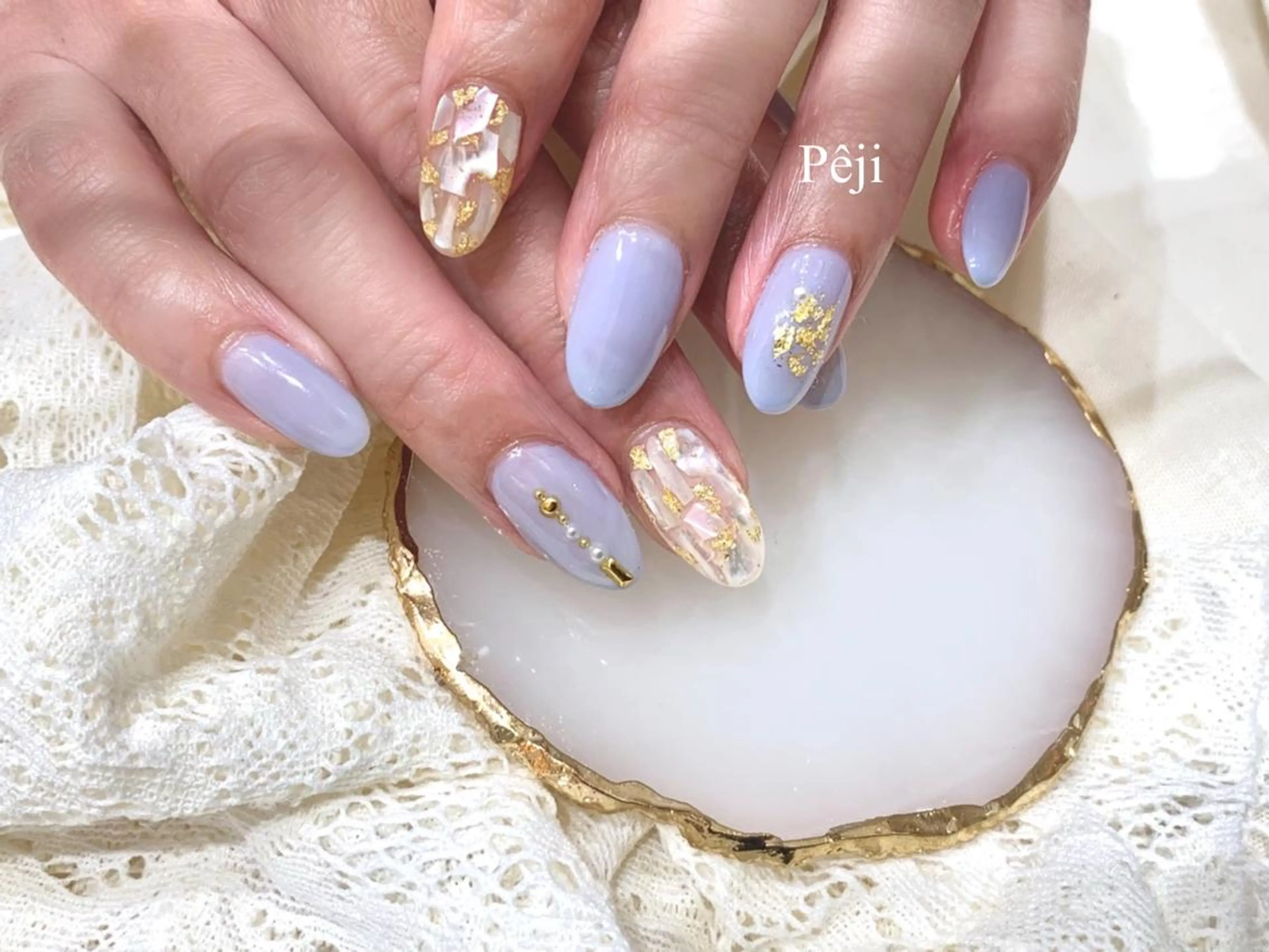 ミディアム m kaori𓃟のネイルデザイン