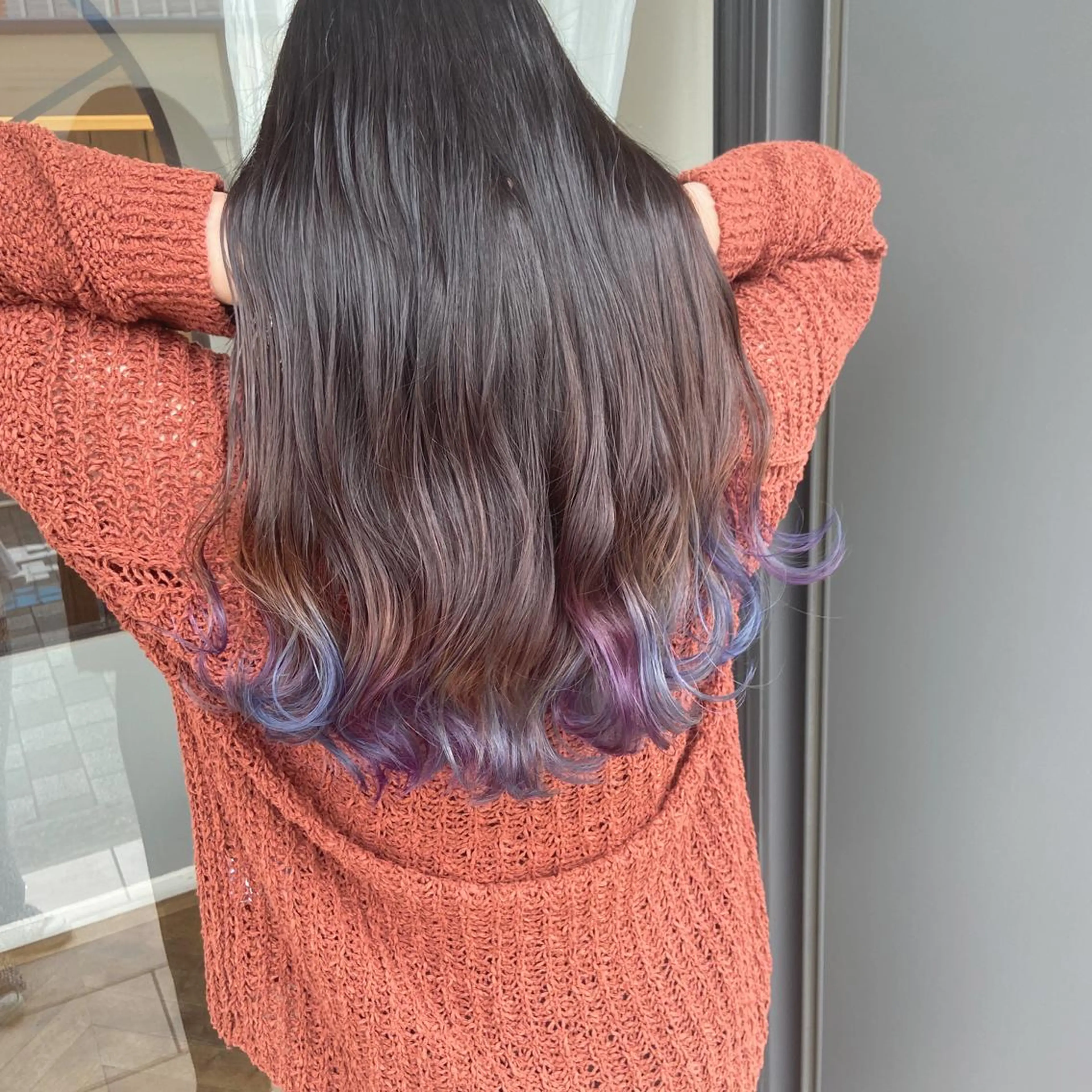 セミロング 峯 志帆のヘアスタイル