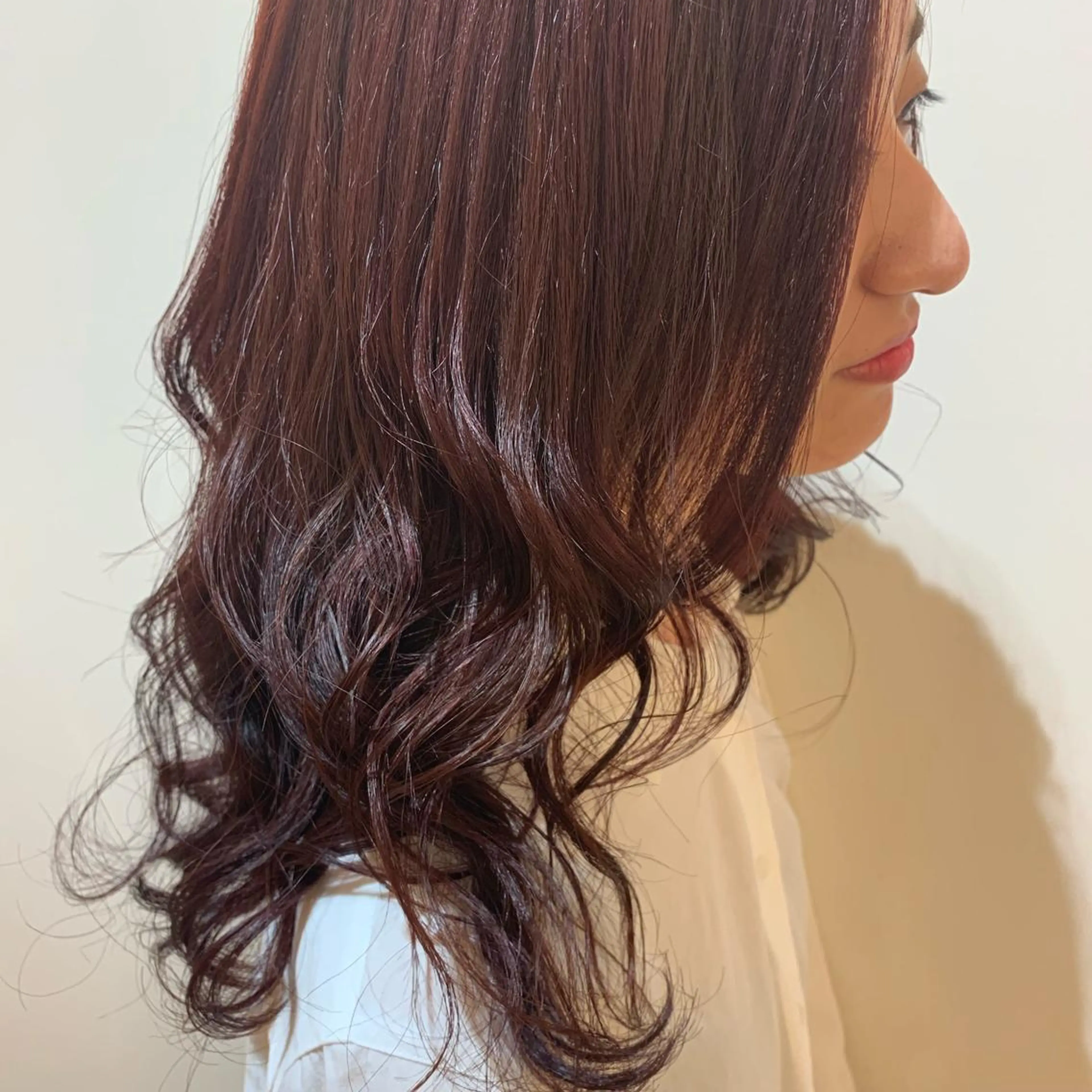 ロング カラー 齊藤 衣梨佳のヘアスタイル