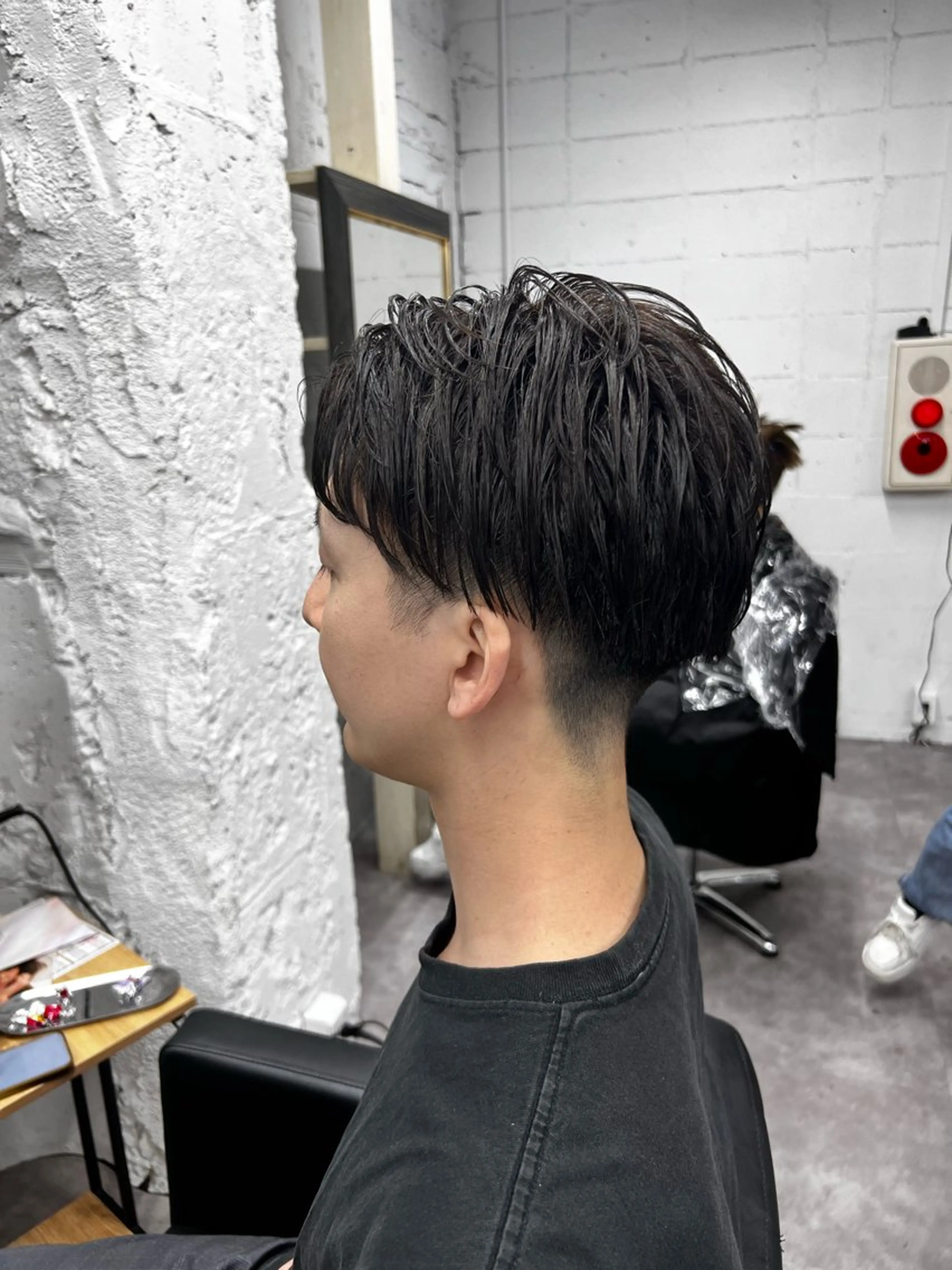 カラー メンズ 笹江 瑞穂のヘアスタイル