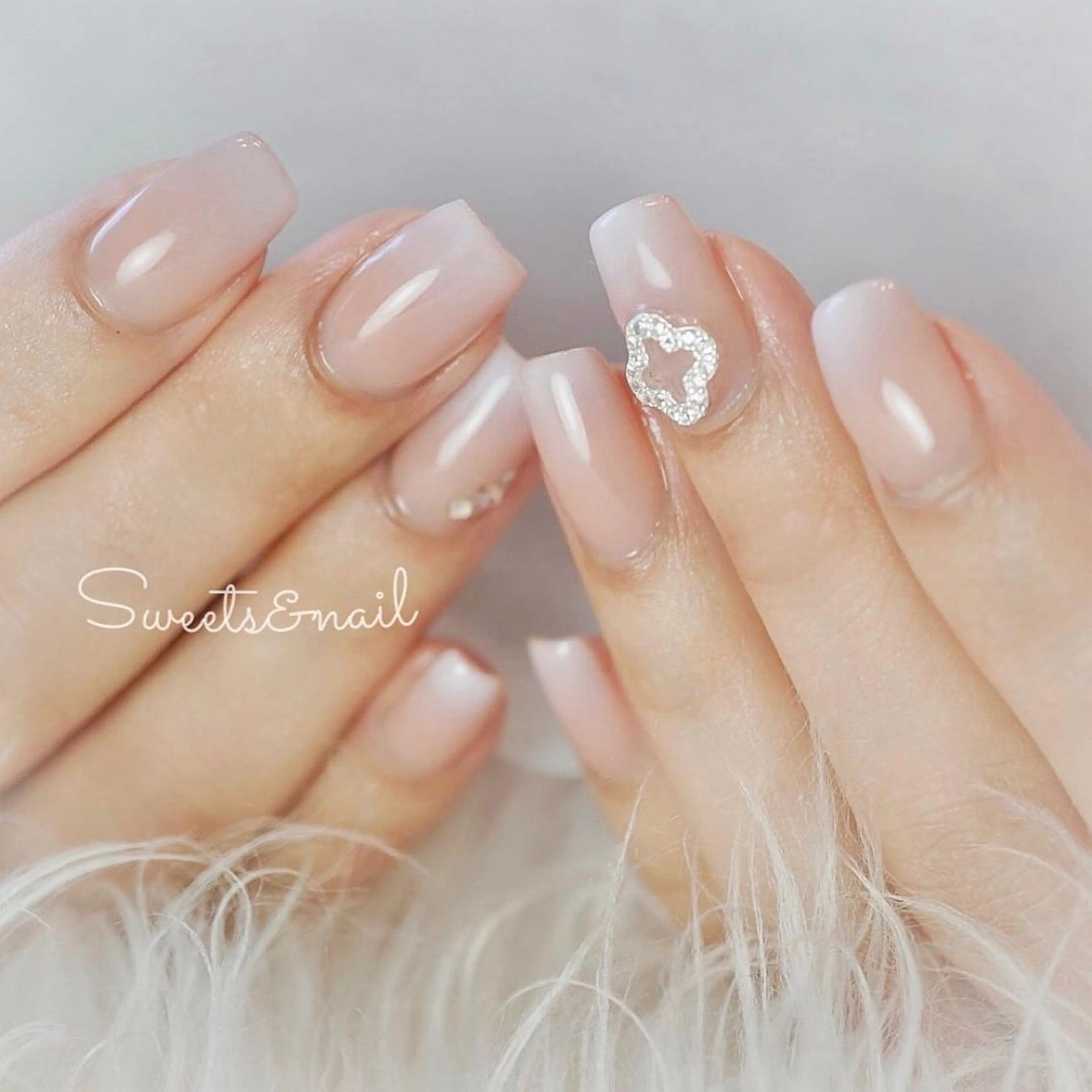 ネイル ジェルネイル Sweets& nail みなこのネイルデザイン