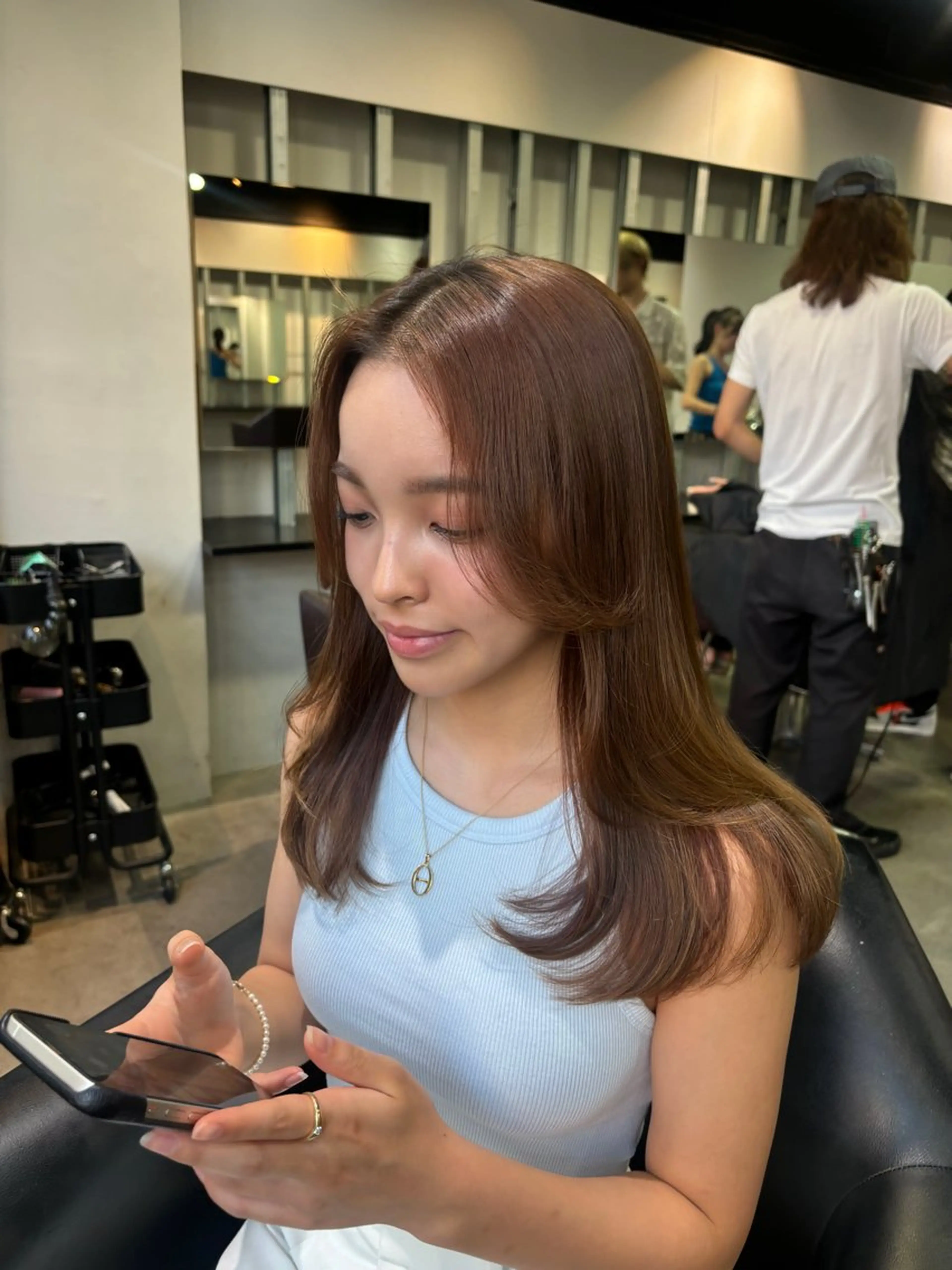 ロング オリーブベージュ 🫒🩶Rianaのヘアスタイル