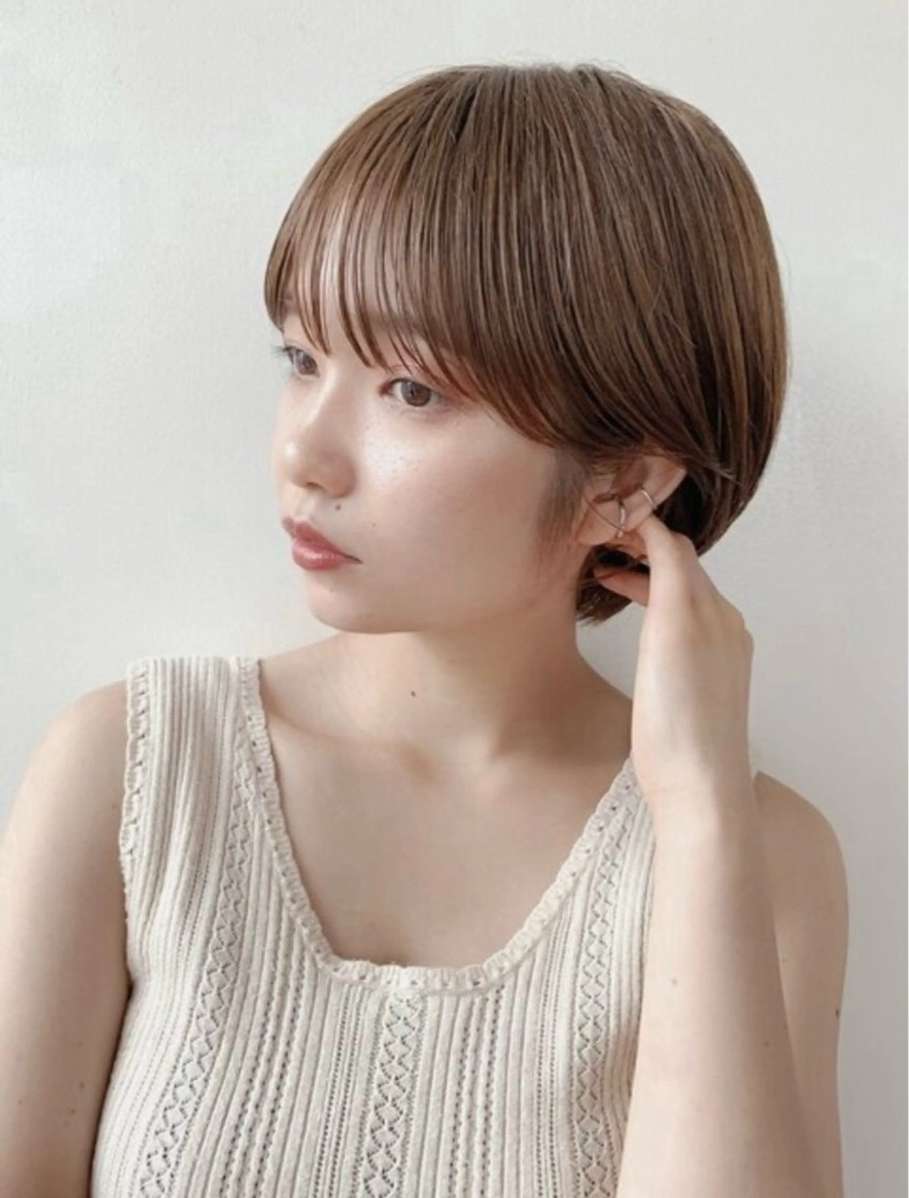 ショート 抜きっぱなしブロンド /ハイトーン/カナタのヘアスタイル