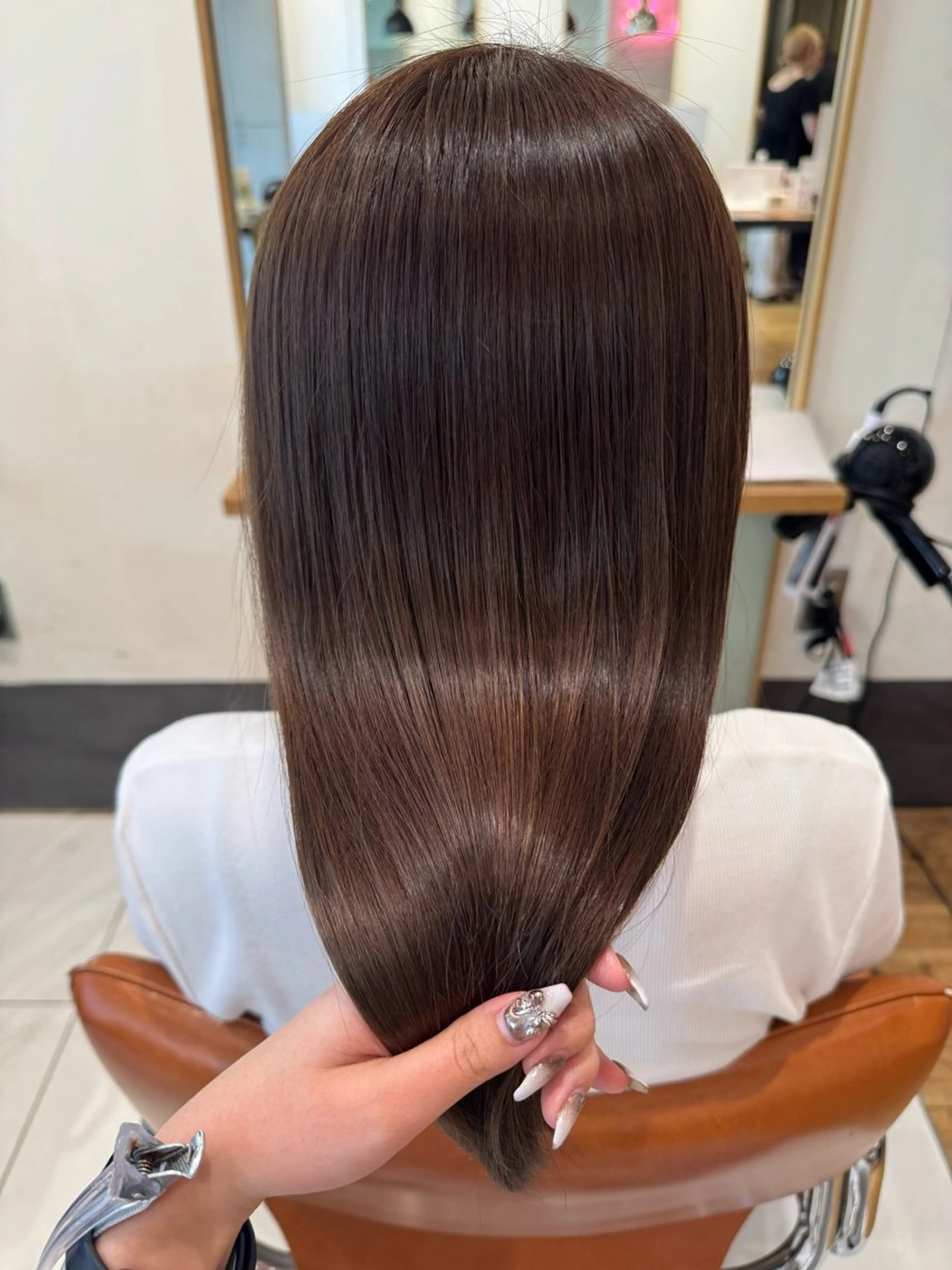 ロング パーマ 縮毛矯正 ストレートパーマ カット 縮毛矯正 ｱｵﾇﾏﾐﾕ☁️ /ボブ/ハイトーン/のヘアスタイル