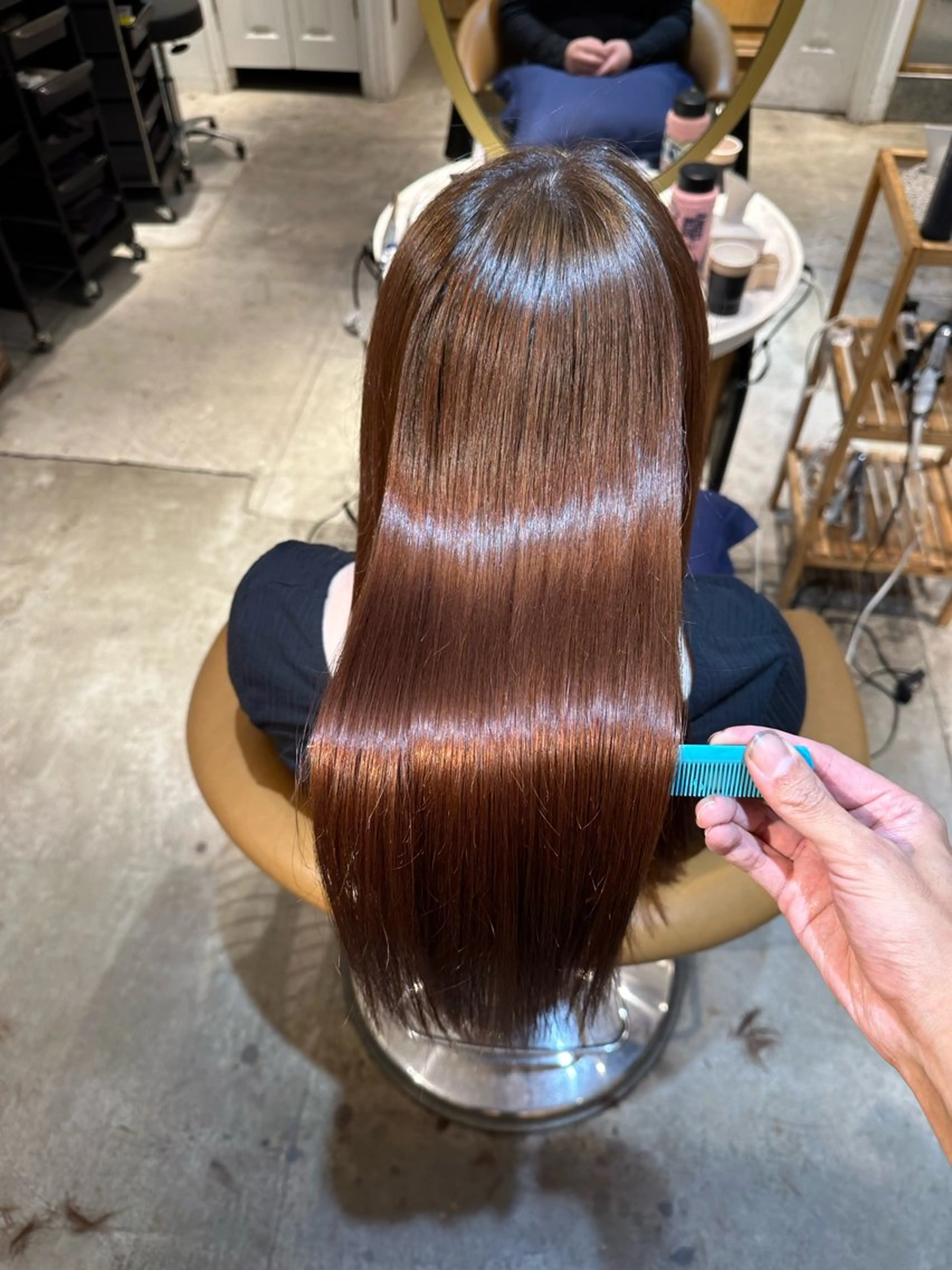 セミロング カラー カット ヘアカラー トリートメント 縮毛矯正/髪質改善 表参道/千田大地のヘアスタイル