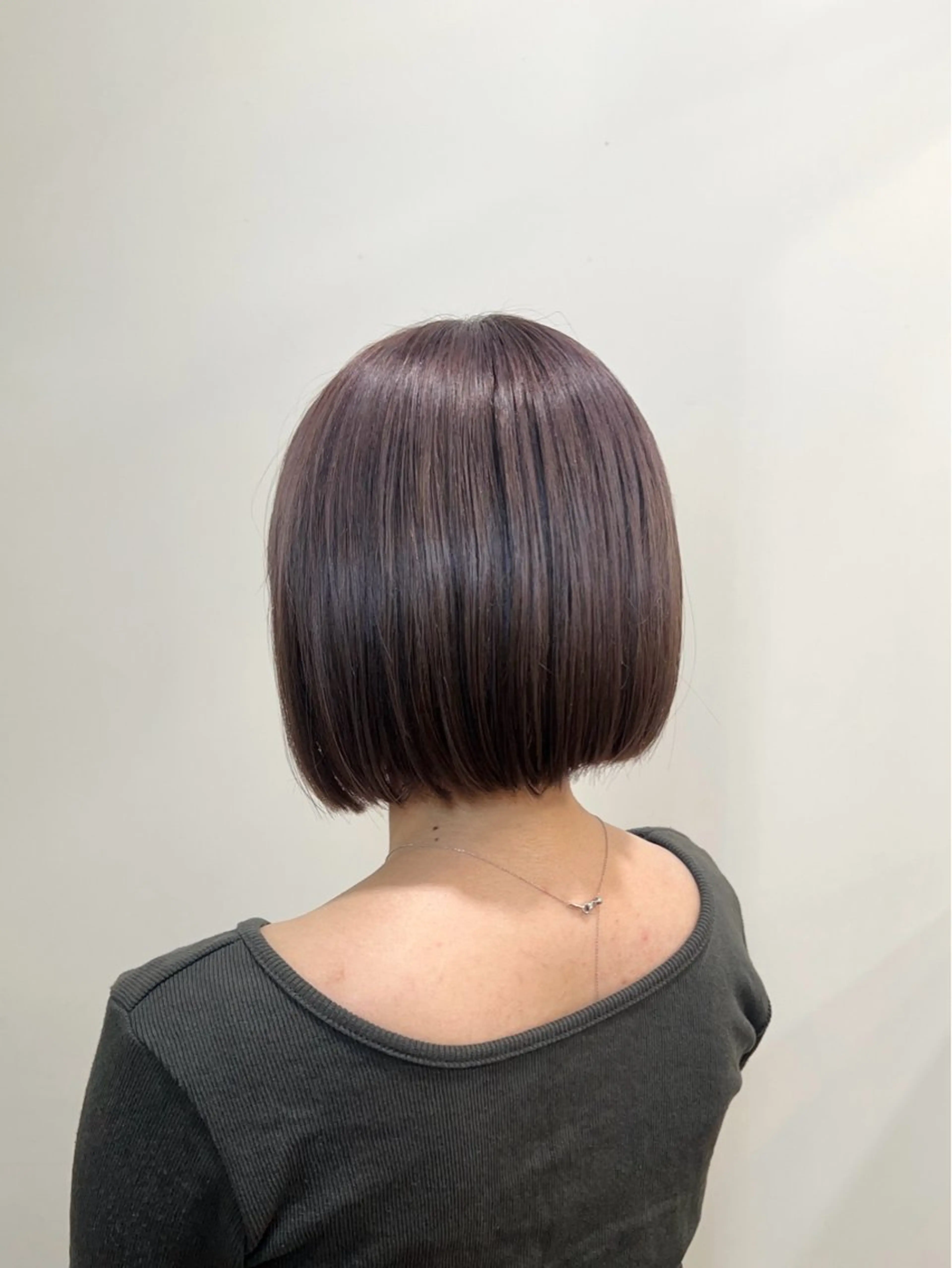 カラー ブリーチ グレージュ ラベンダーカラー ラベンダーグレージュ ラベンダーグレー きむら なみか🪐のヘアスタイル