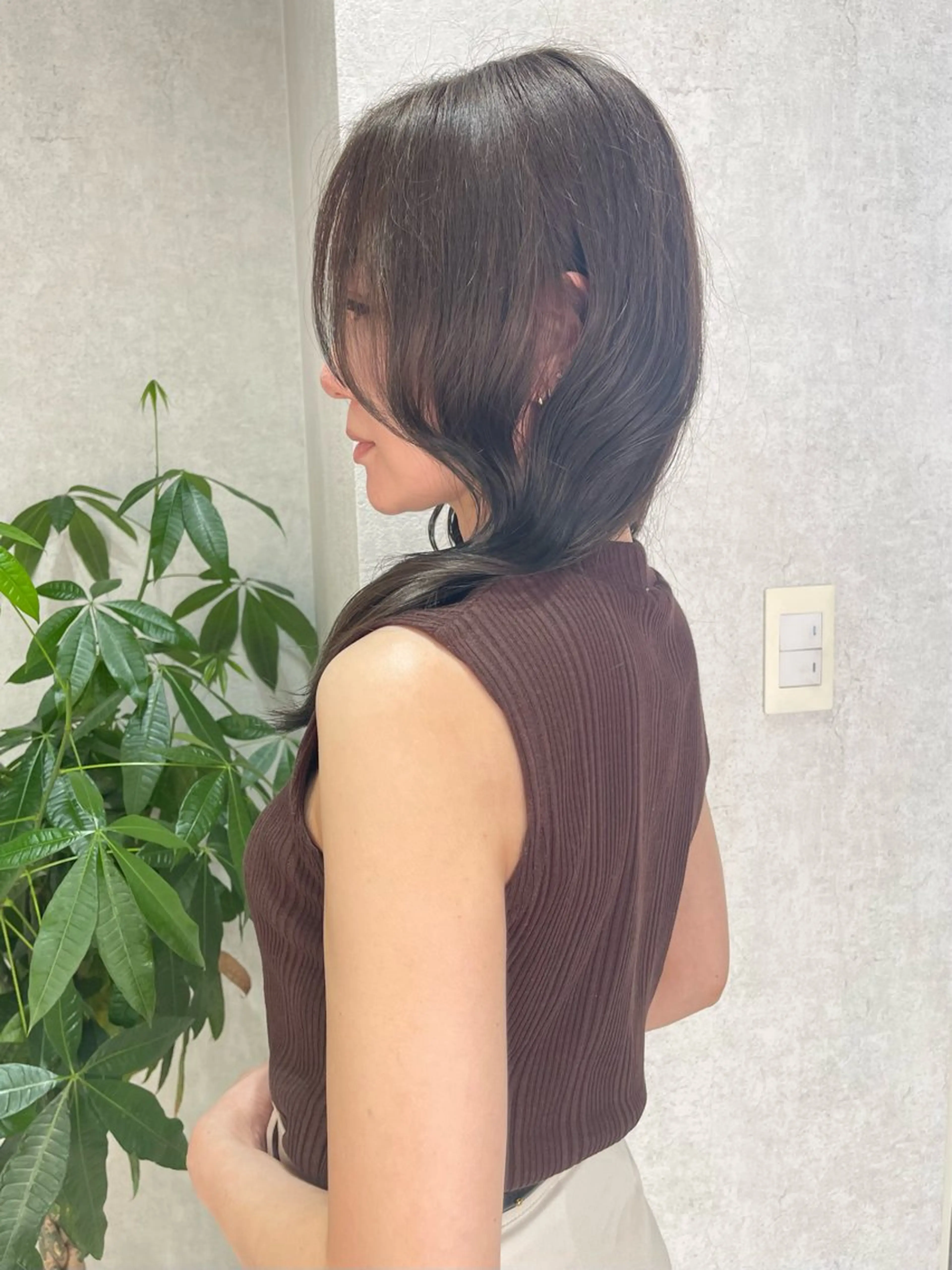 ミディアム カラー ヘアアレンジ バレイヤージュ デザインカラー ハイライトカラー 外国人風カラー ハイライト アンドウ ユウ/ レイヤーカット/韓国のヘアスタイル