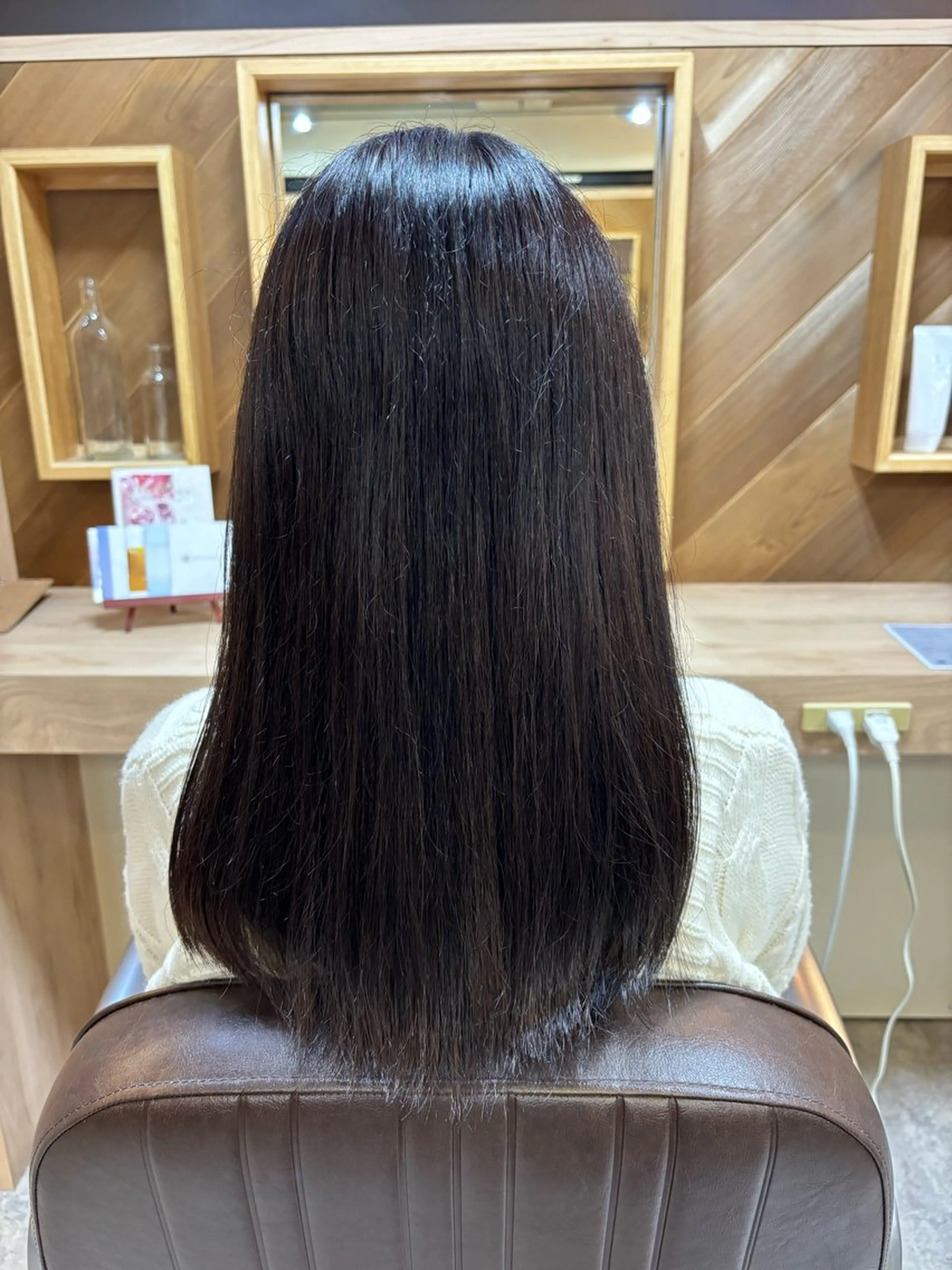 ミディアム 玉川 加菜のヘアスタイル