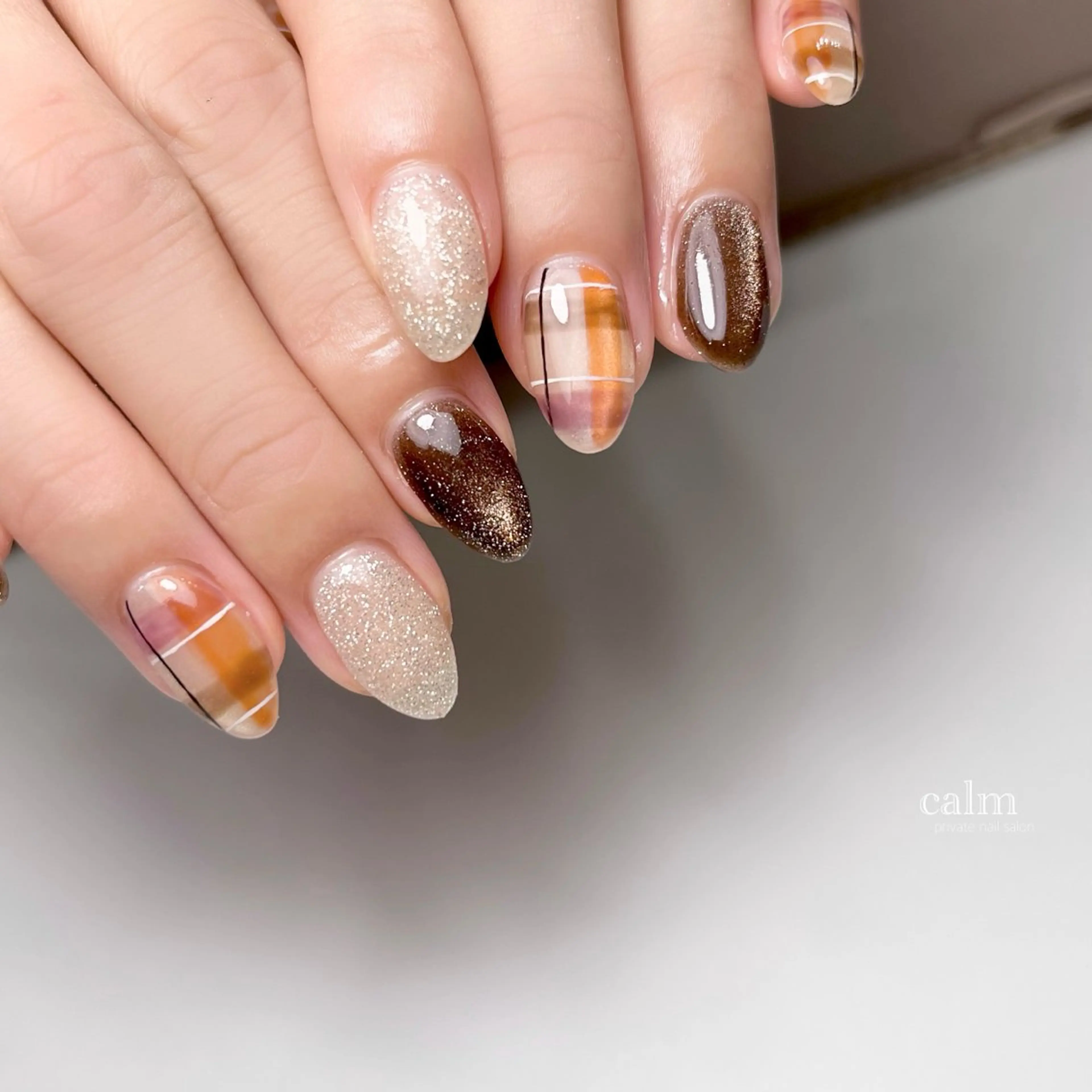 ネイル ハンドネイル calm 〔ｶｰﾑ〕のネイルデザイン
