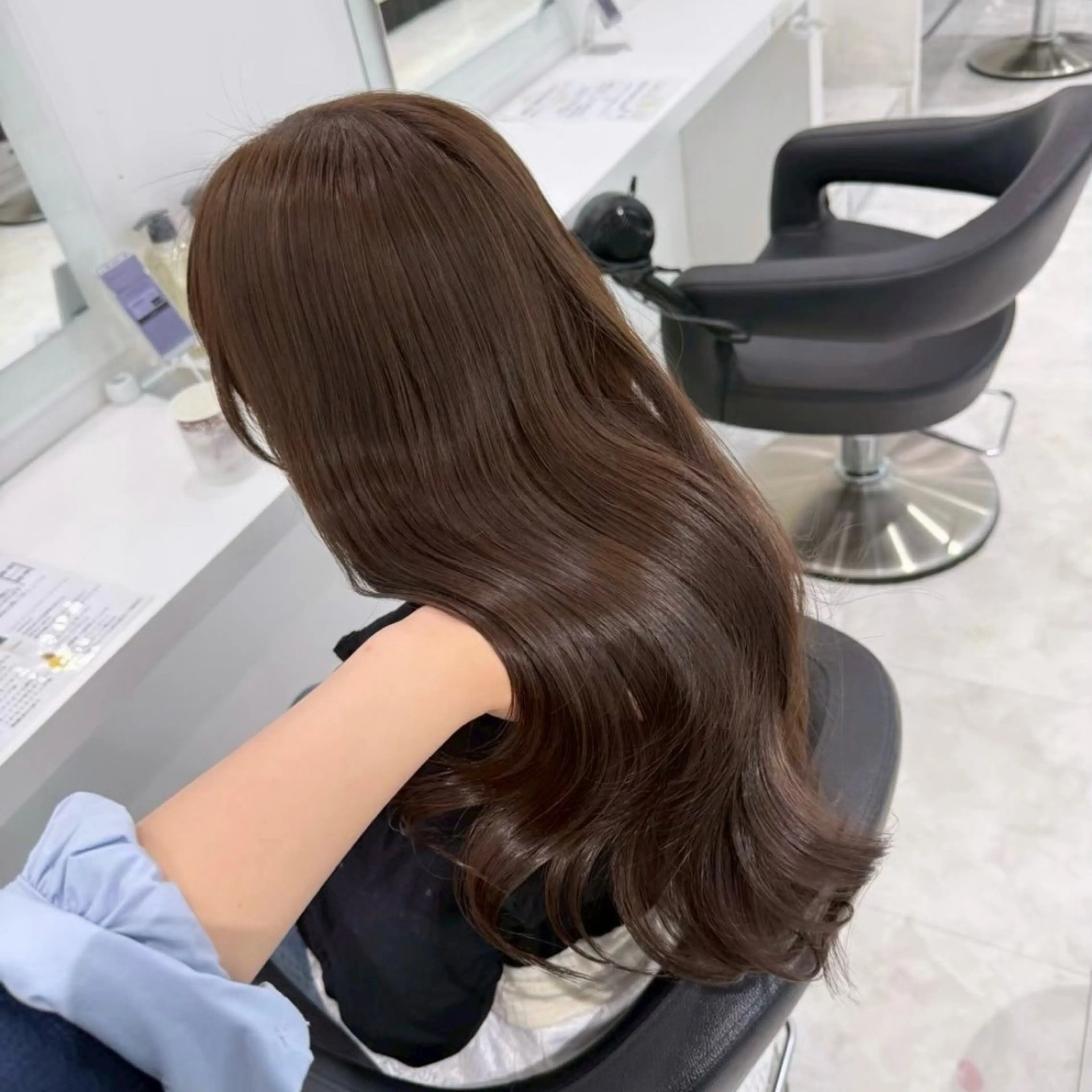 カラー 🤍ブリーチなし ブラウンhimi🤍のヘアスタイル