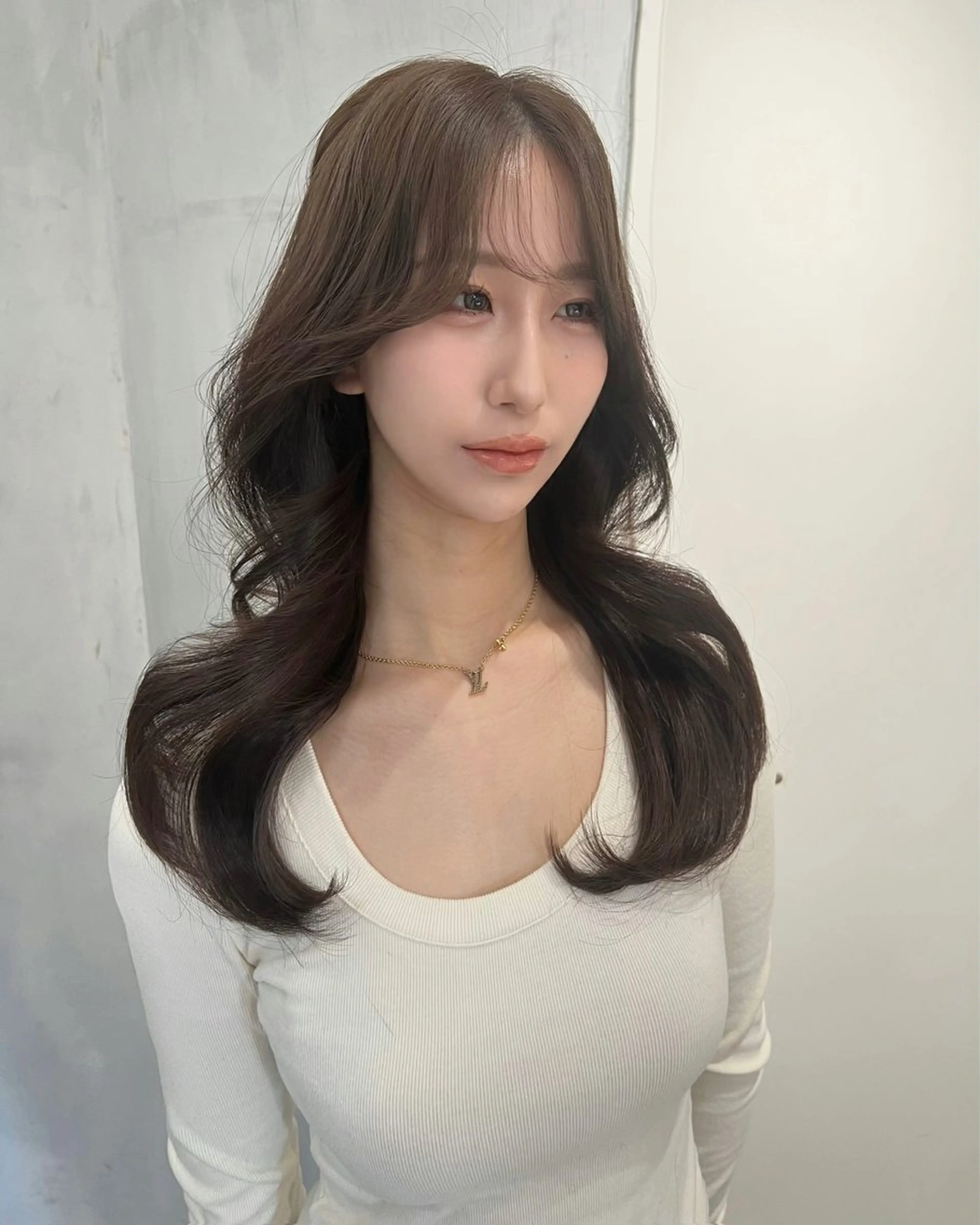 セミロング カット ヘアカラー トリートメント 韓国レイヤーカット/ 縮毛矯正/羽田航のヘアスタイル