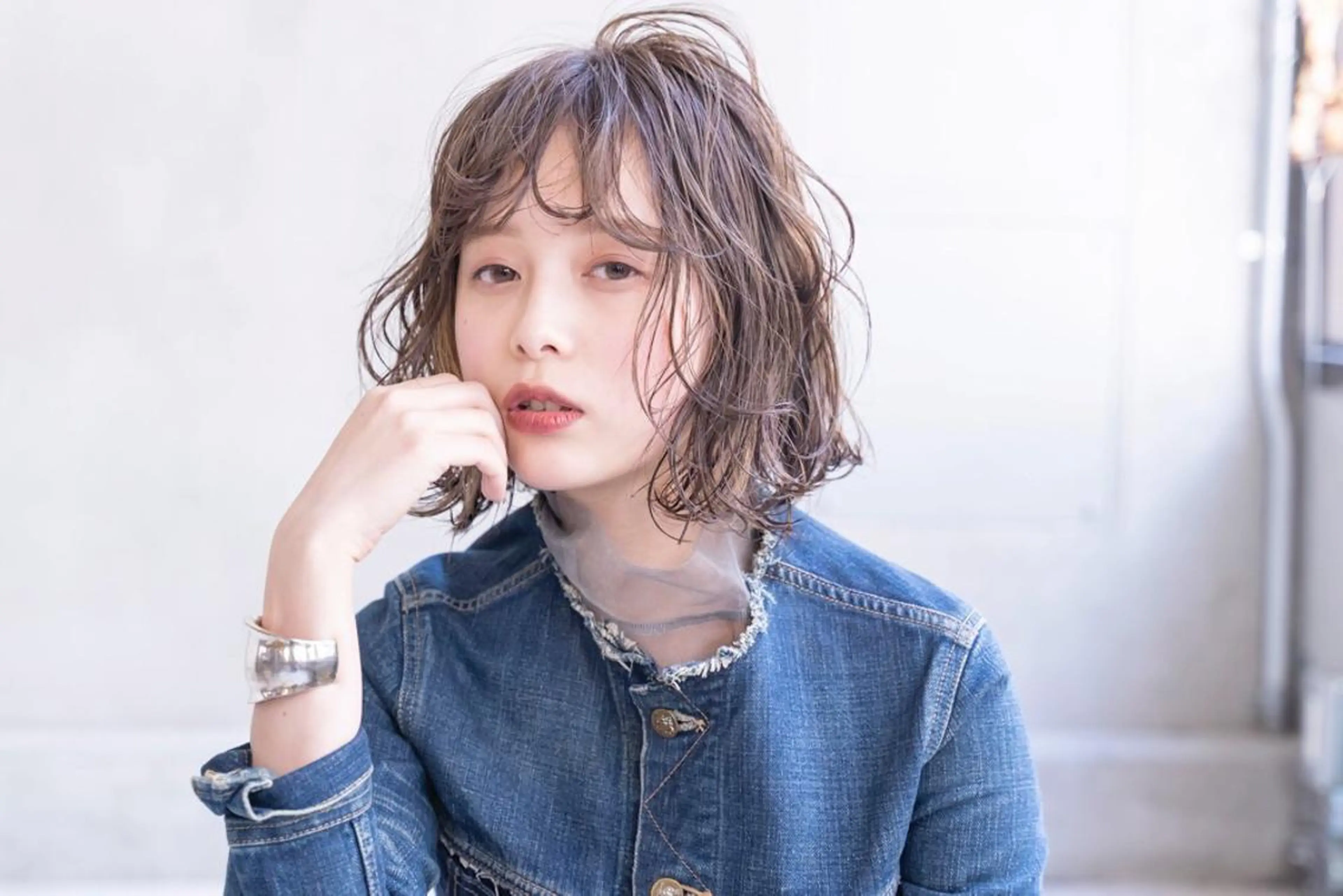 ミディアム カラー ハイトーン/レイヤー 💜Akaneのヘアスタイル