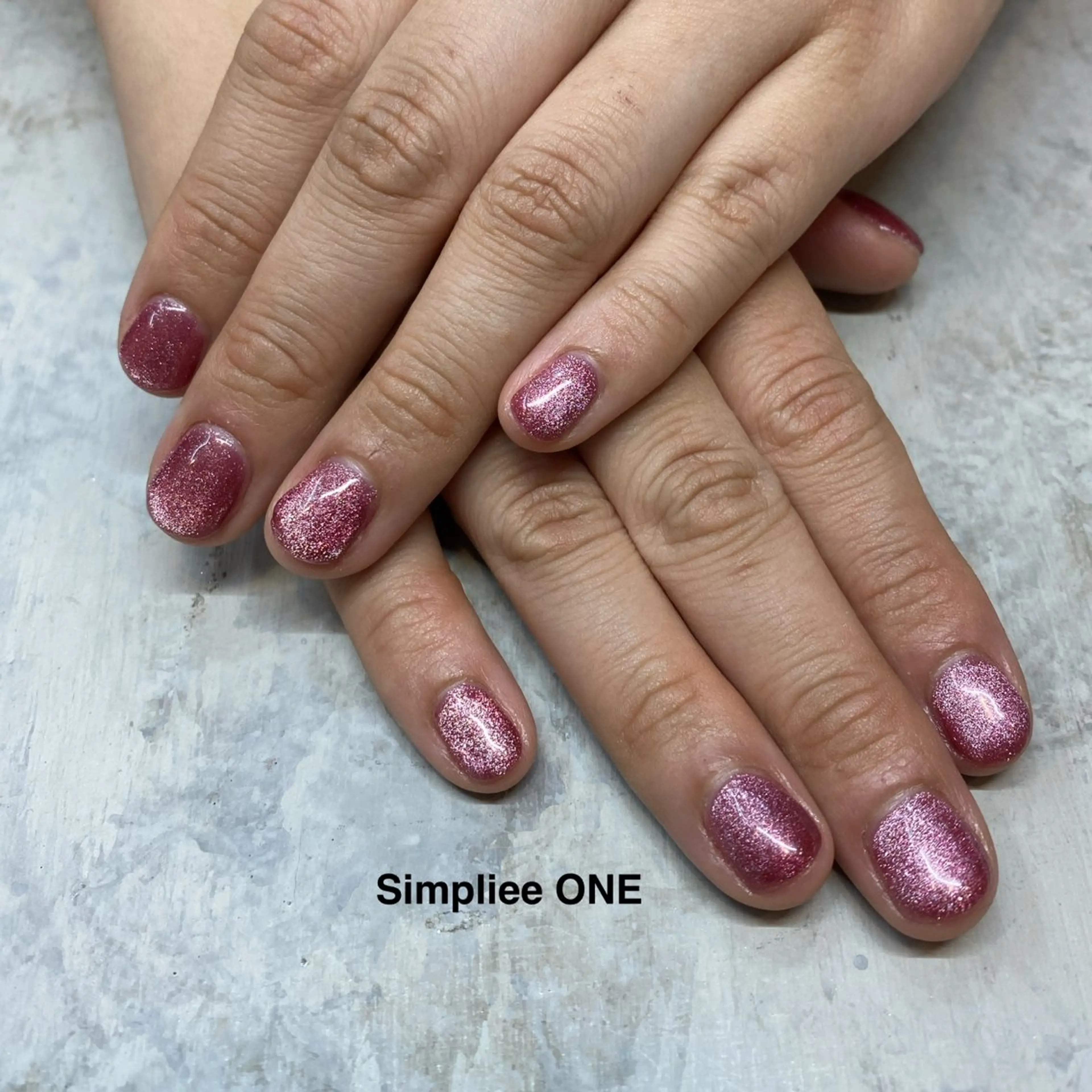 ネイル マグネットネイル マグネットワンカラー ワンカラーネイル シンプリーワン 渋谷店🪄MOENAのネイルデザイン