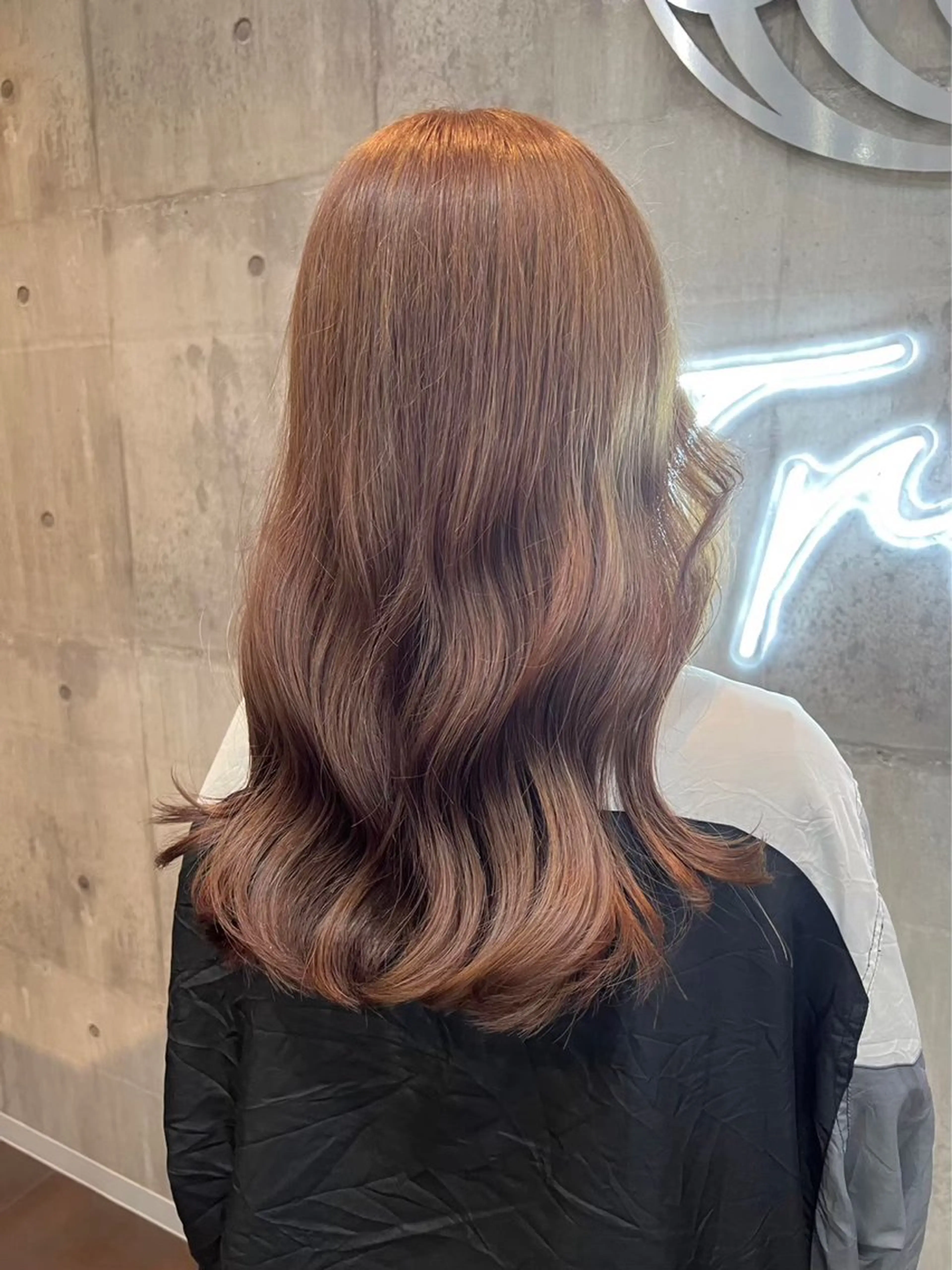 セミロング カラー 艶髪透明感カラー🩶 Miriのヘアスタイル