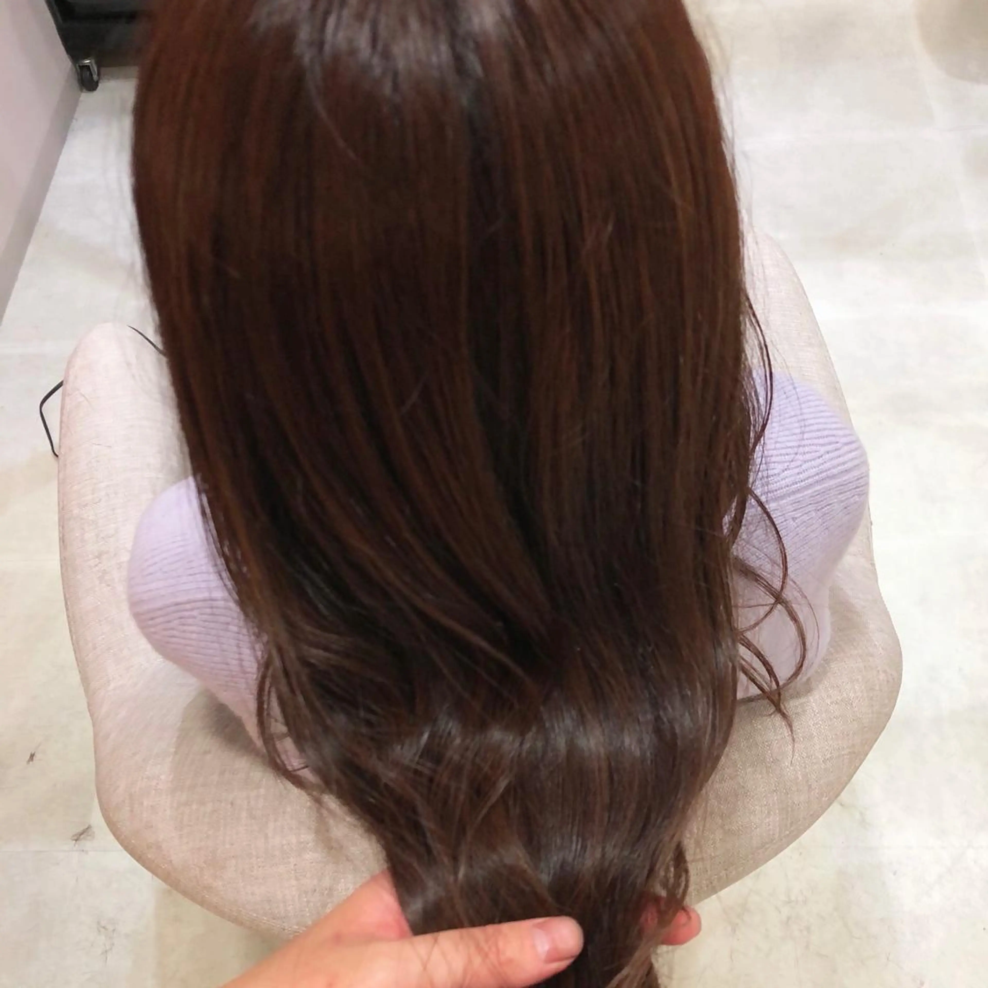 ロング 辻本 夏子のヘアスタイル