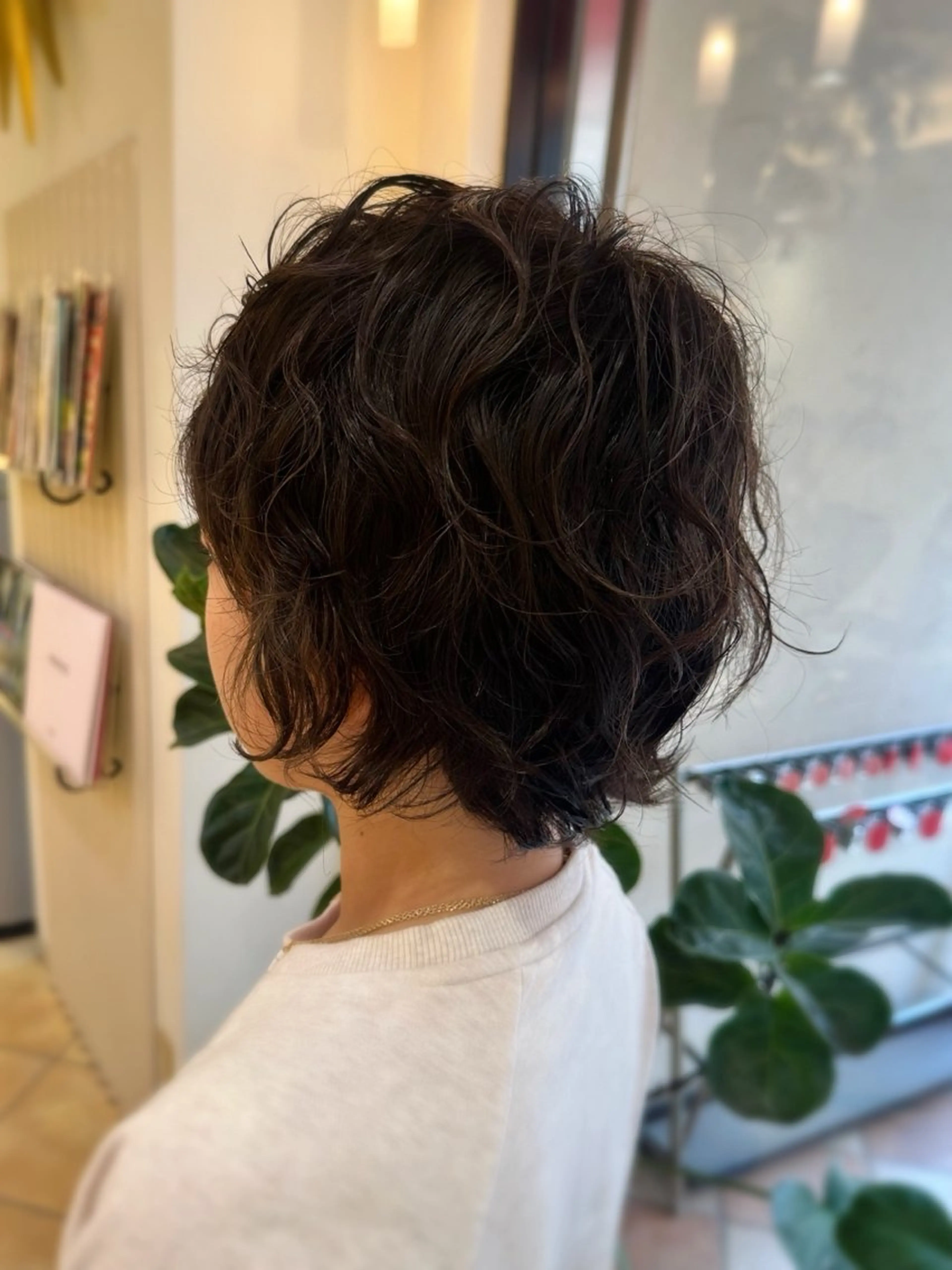 ショート パーマ ショートヘア カット パーマ 小顔レイヤー💗 木村実樹のヘアスタイル