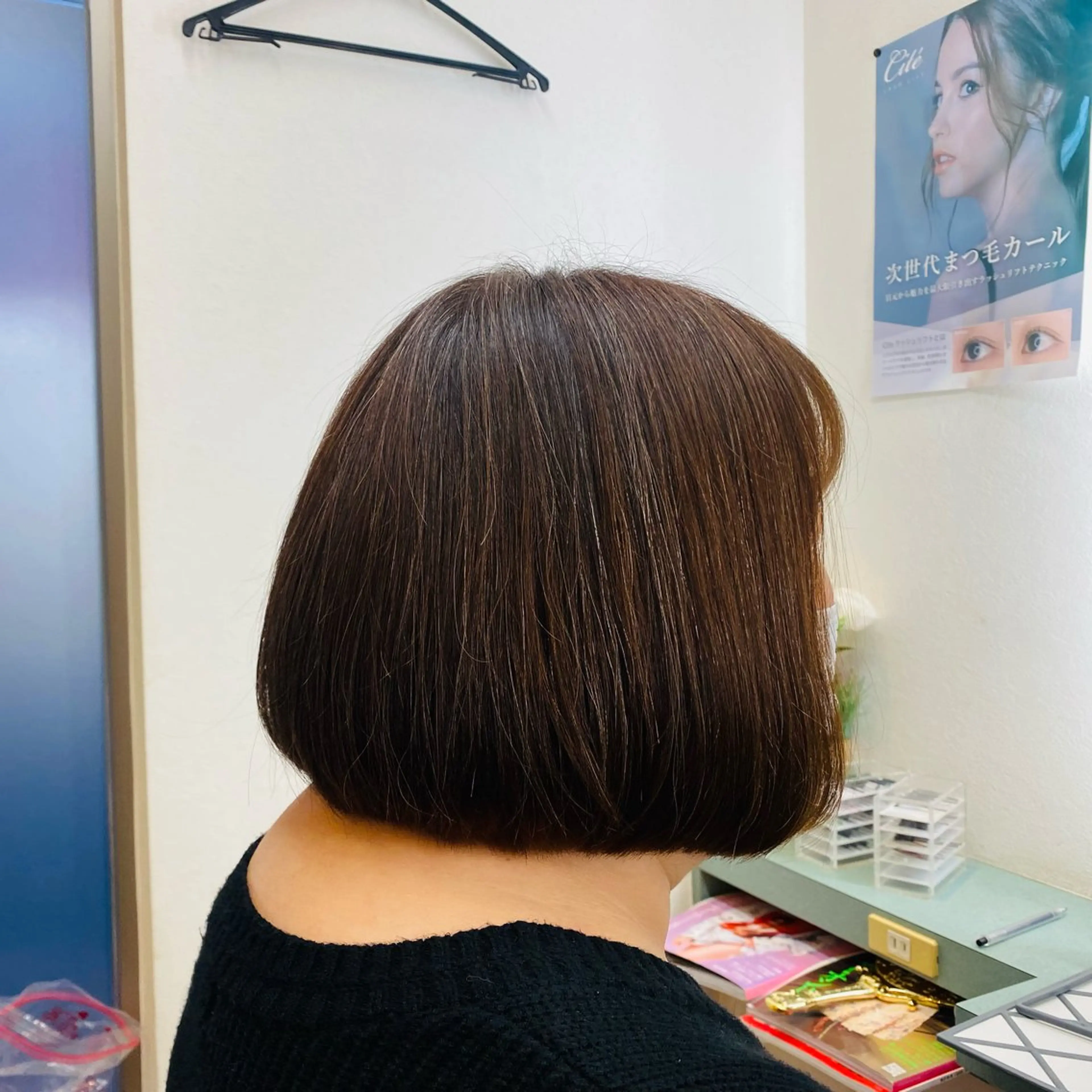 セミロング カラー ボブ むら なかのマツエク・マツパデザイン