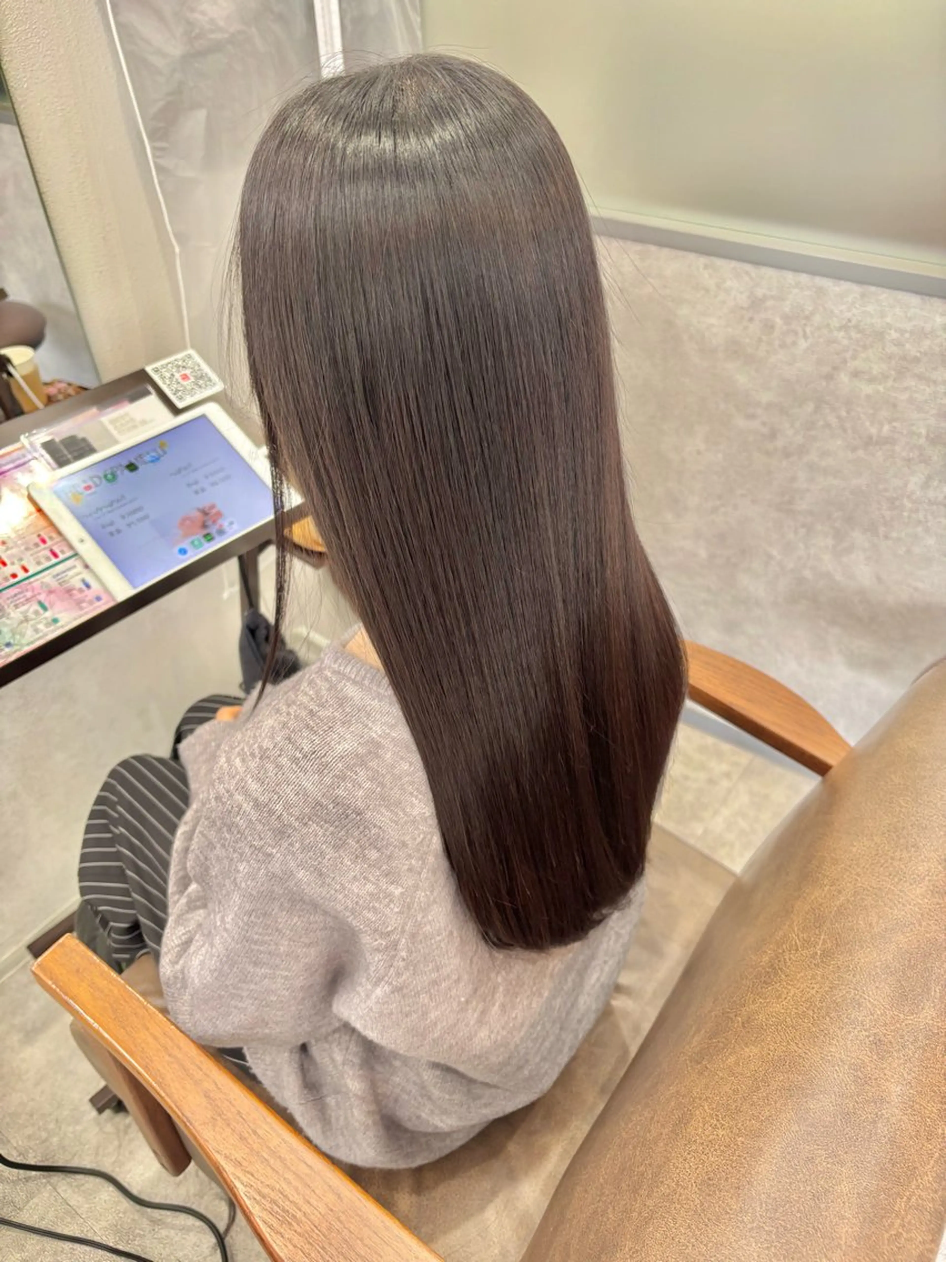 ロング カット 縮毛矯正 トリートメント 久保田康雅　辻堂 髪質改善×縮毛矯正のヘアスタイル