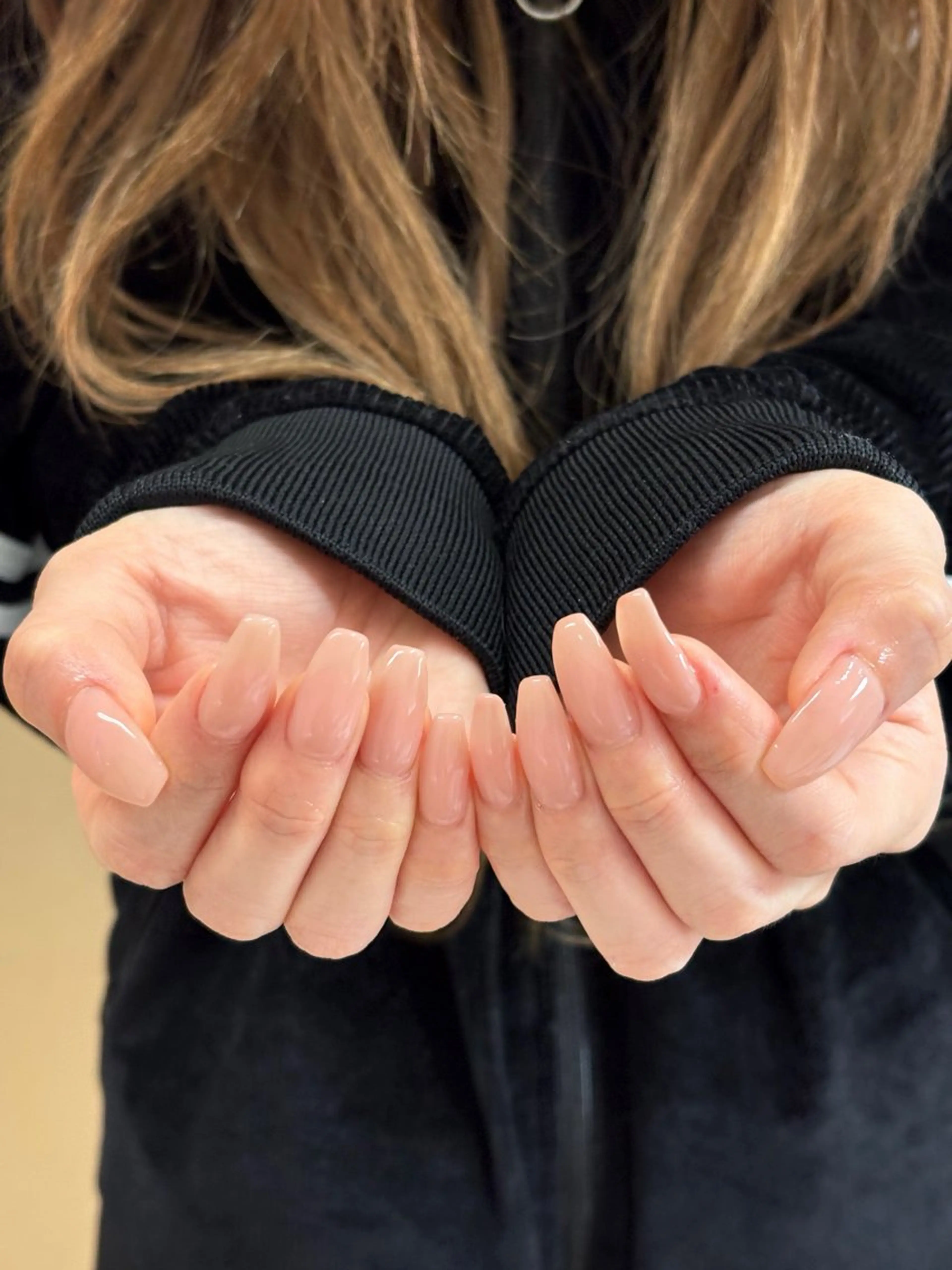 ネイル ハンドネイル moelie .のネイルデザイン