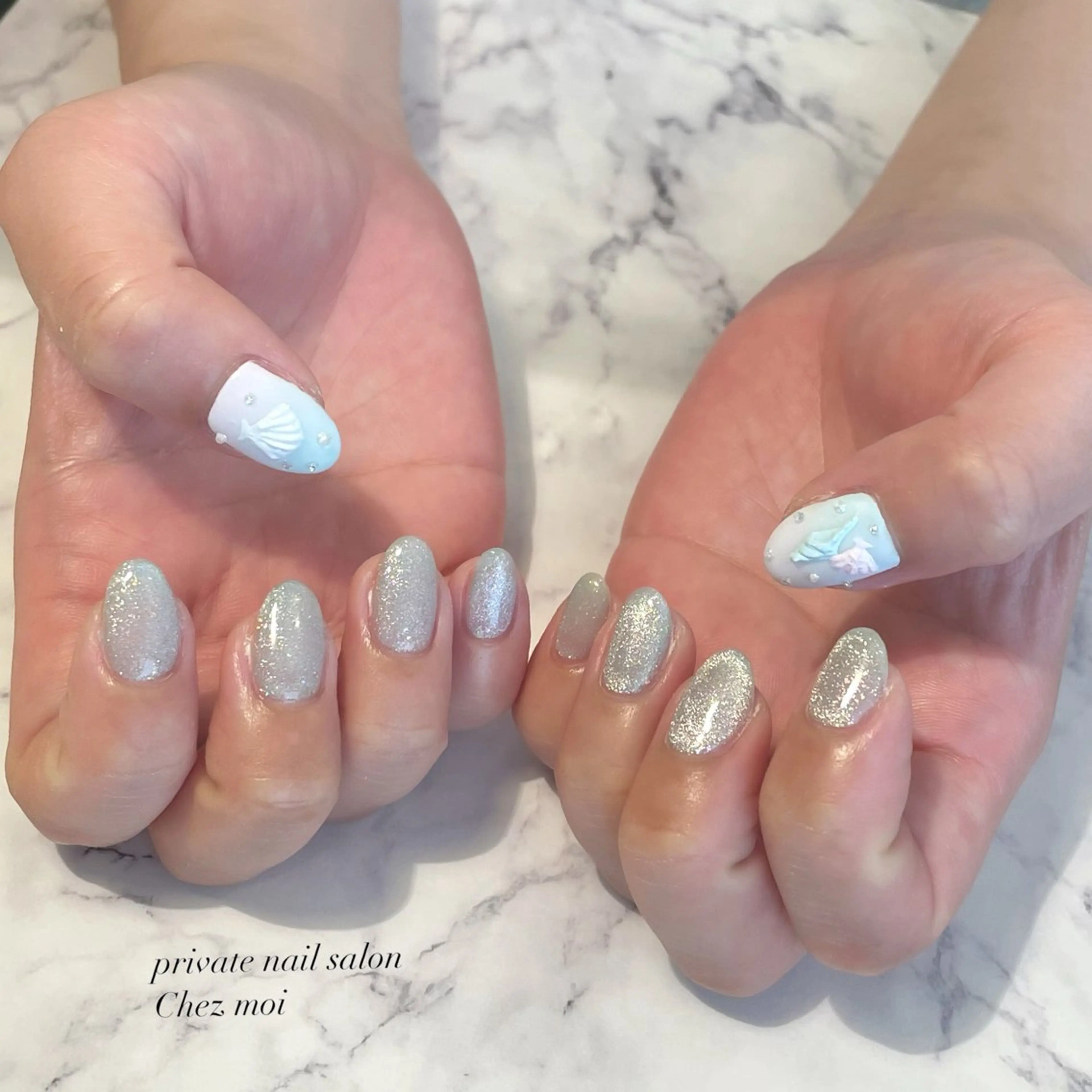 ネイル KOMINE TOMOKOのネイルデザイン