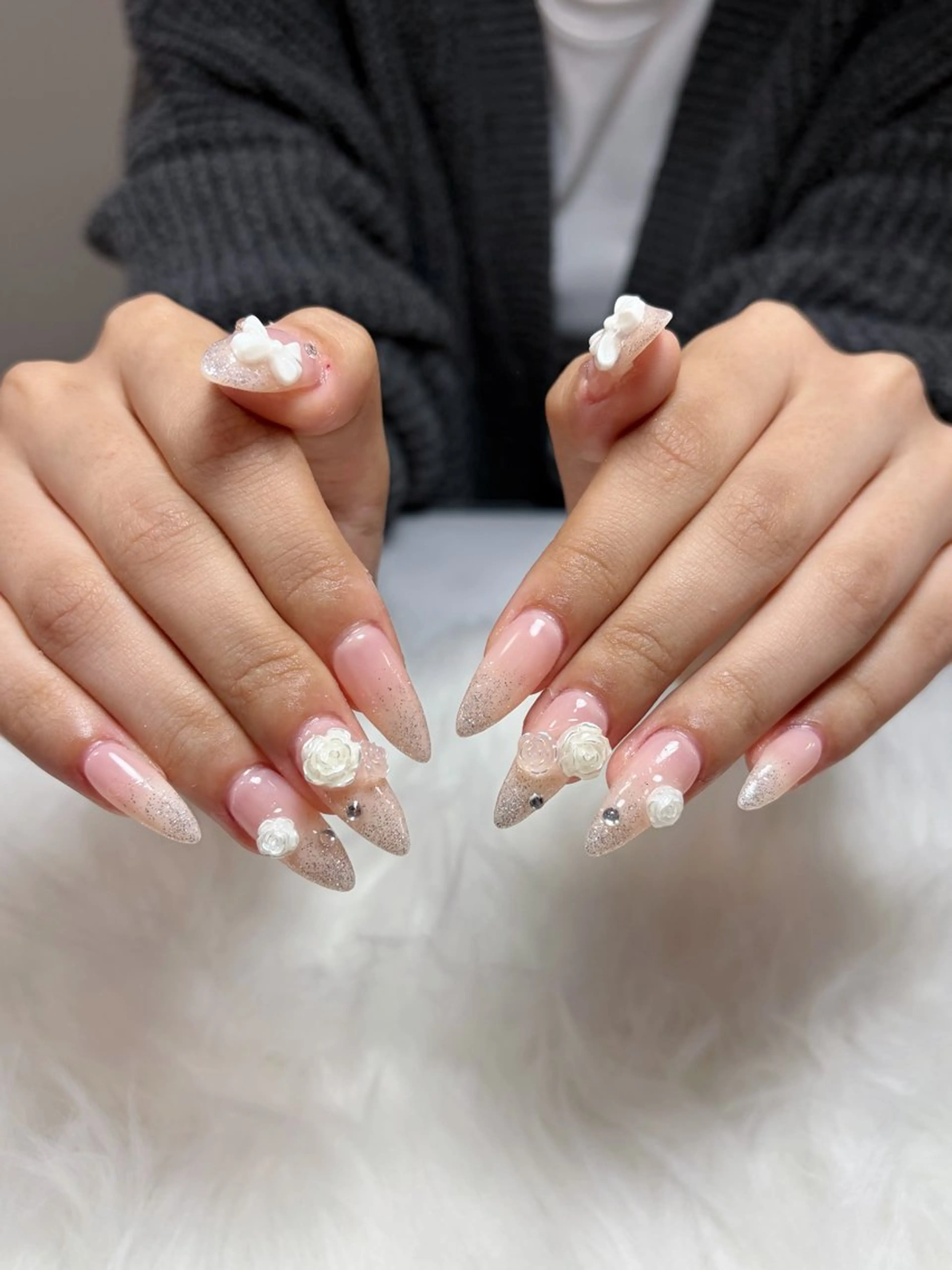 ネイル フラワーネイル 韓国ネイル 持ち込み 春ネイル ワンホンネイル Huyn Nail Shinjyukuのネイルデザイン