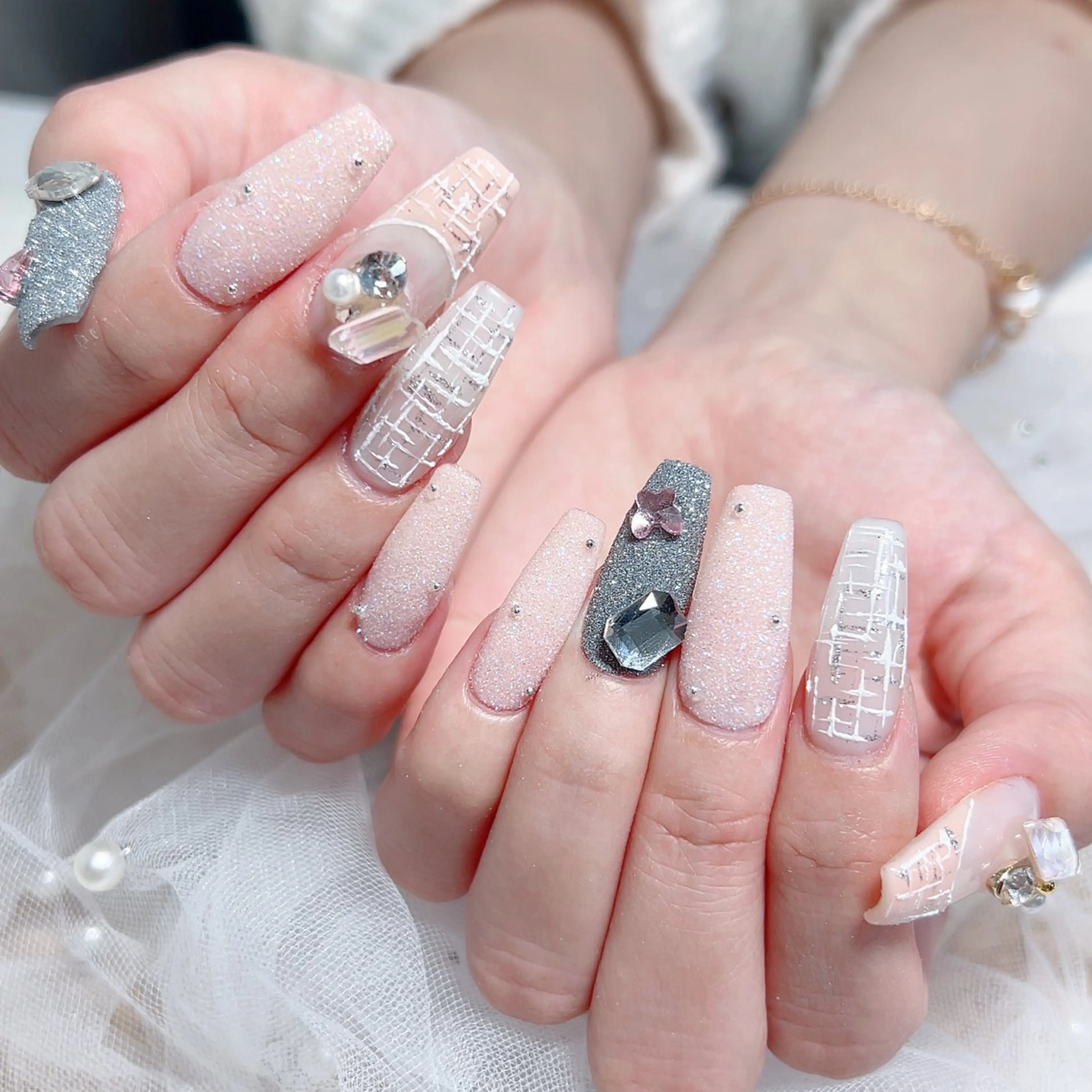 ネイル M🌷nail 長さだし専門店のネイルデザイン