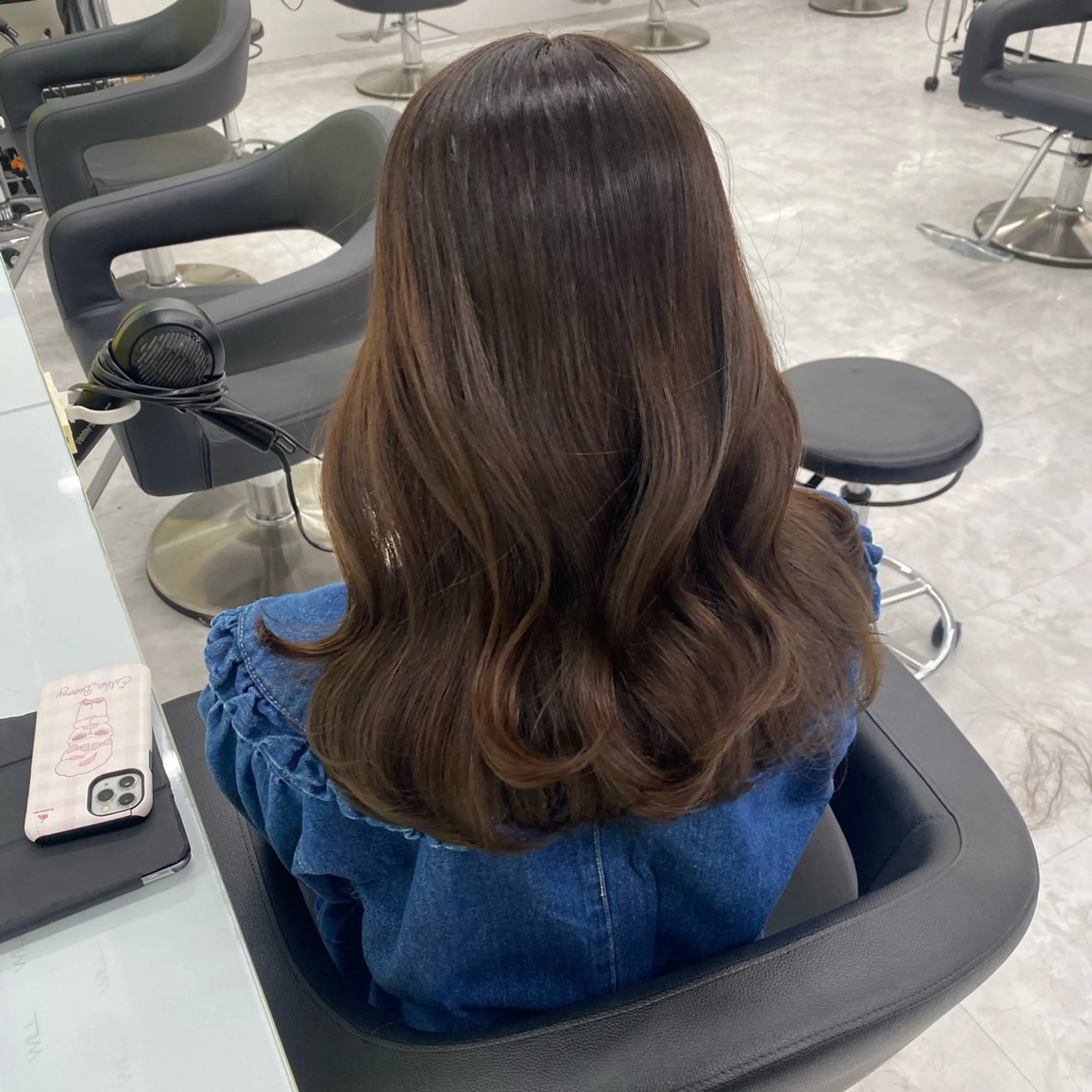 ミディアム カラー パーマ ヘアアレンジ メンズ キッズ メンズブリーチ ブリーチ ブラウンカラー 透明感カラー ココアブラウン ヘアカラー 💖横浜ブリーチなし 💖MIHOのヘアスタイル
