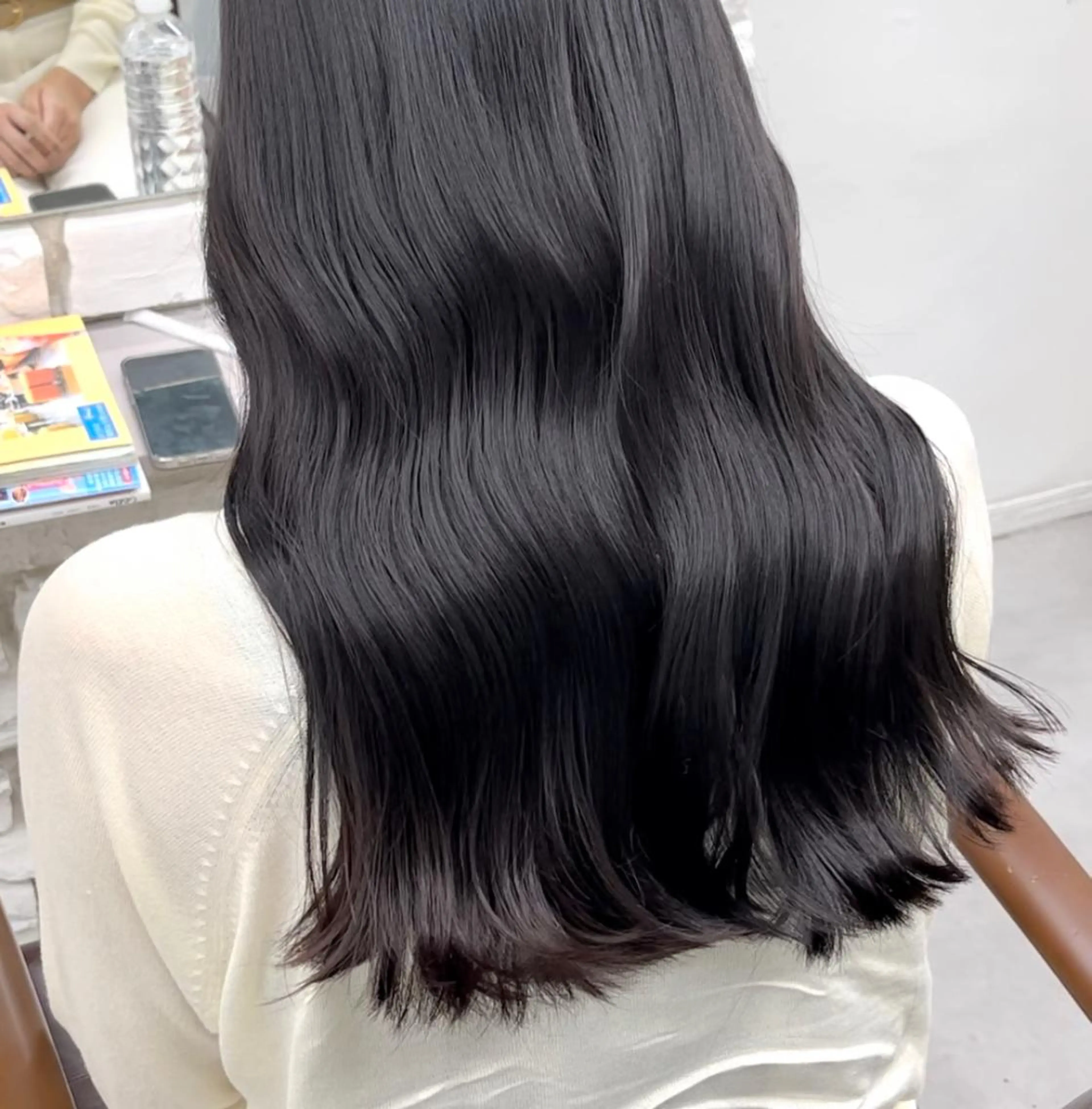 カラー 透明感カラー カット ヘアカラー トリートメント 巻ける髪質改善で美髪 にデザイン✨/よしみのヘアスタイル
