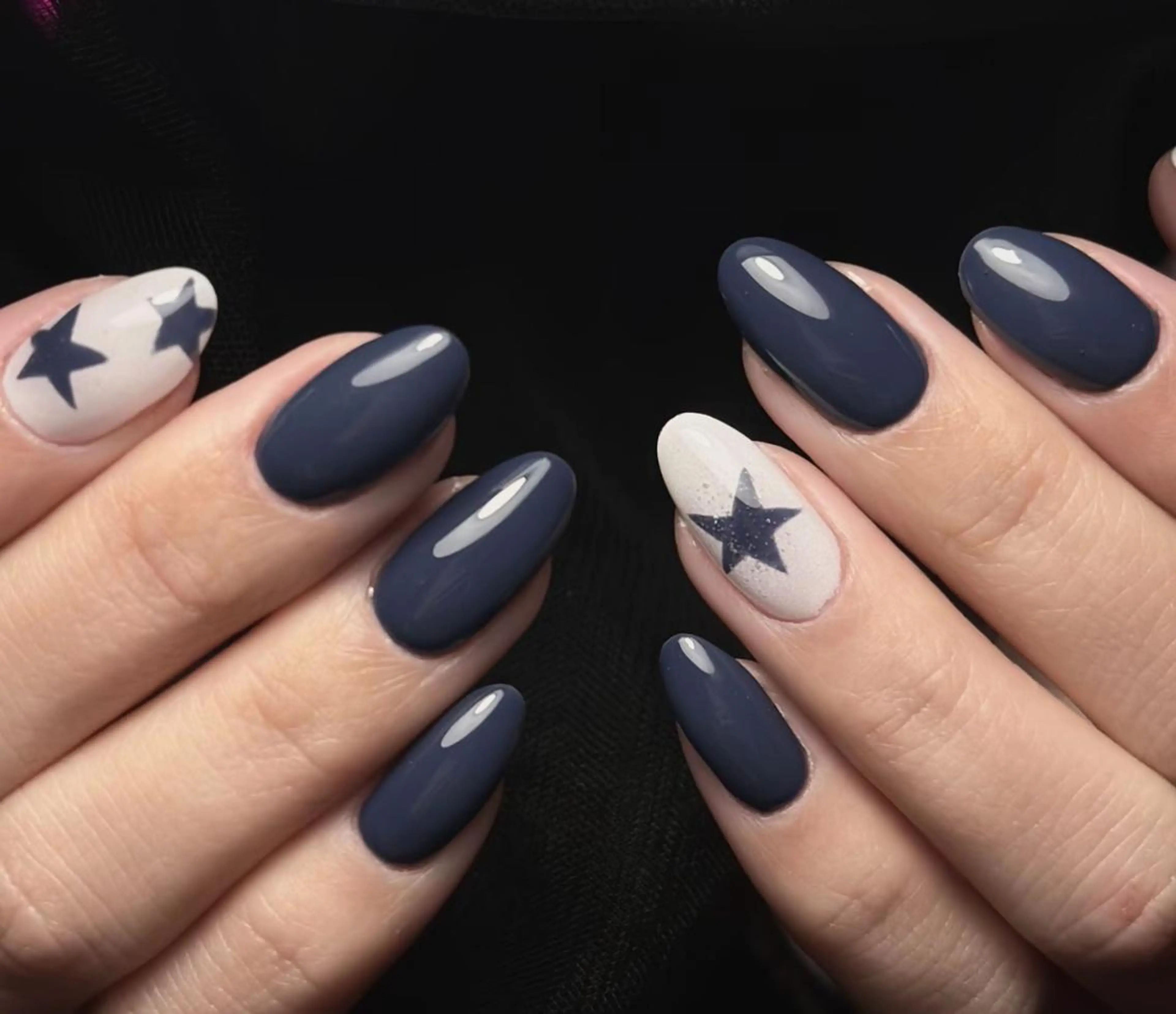 ネイル ハンドネイル 🎀 KiKi_nailのネイルデザイン