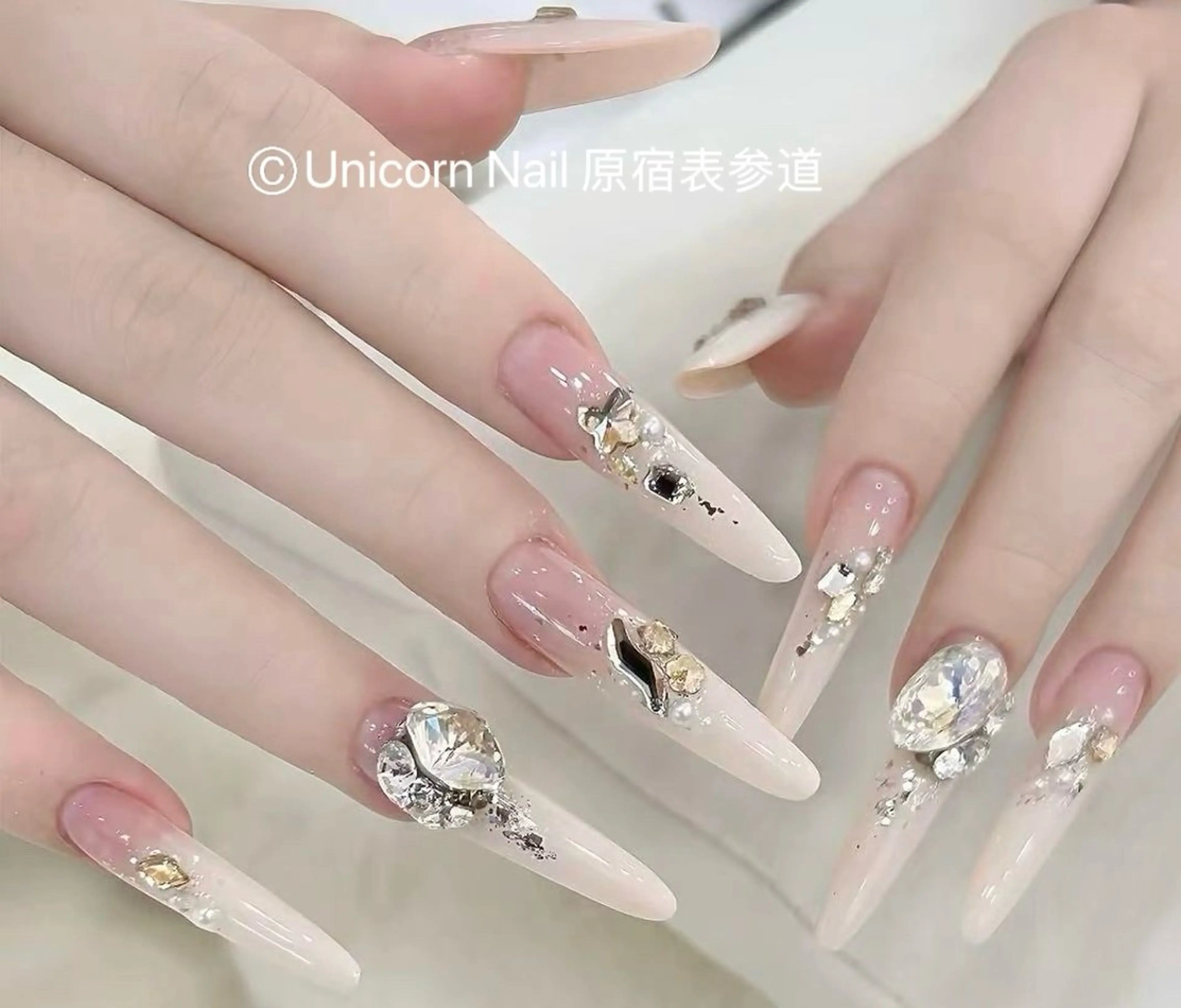 ネイル 持ち込み ネイルチップ ハンドネイル Unicorn Nail原宿表参道のネイルデザイン