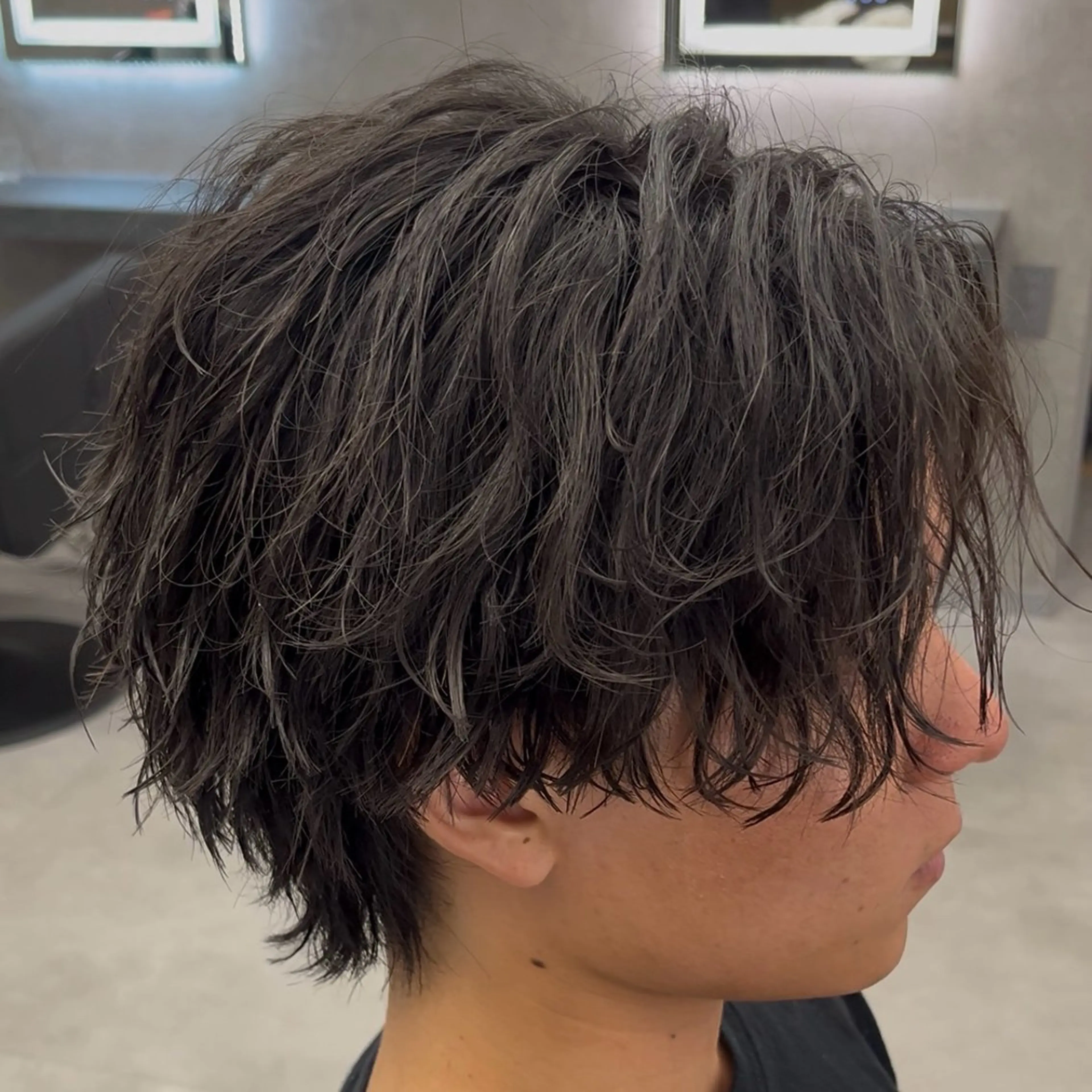 ショート パーマ ヘアアレンジ メンズ センターパート メンズウルフカット ショートヘア ウルフカット カット 【札幌メンズ特化】 🔥RIKU🔥のヘアスタイル