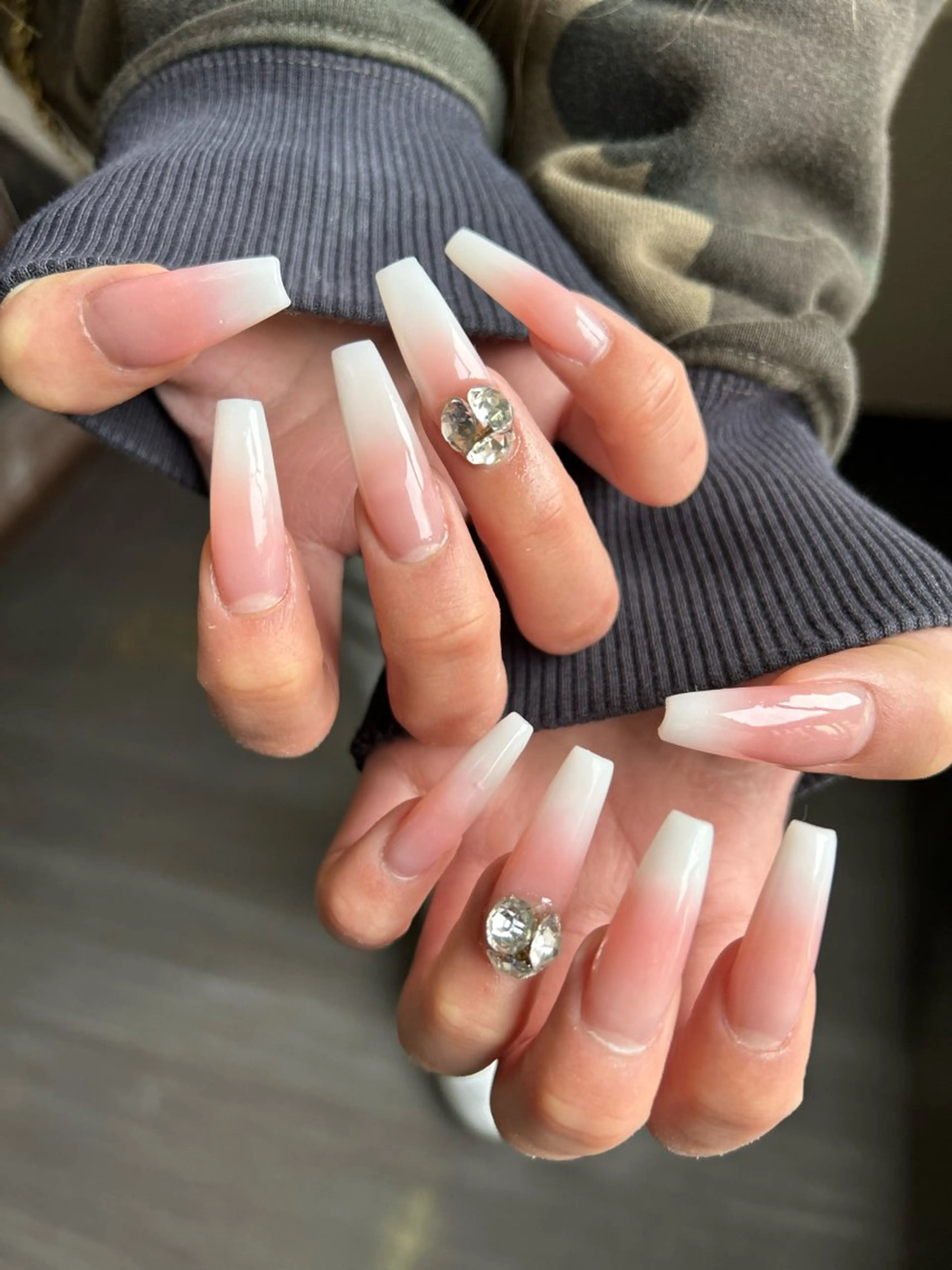 ネイル ハンドネイル ✴︎ Delightのネイルデザイン