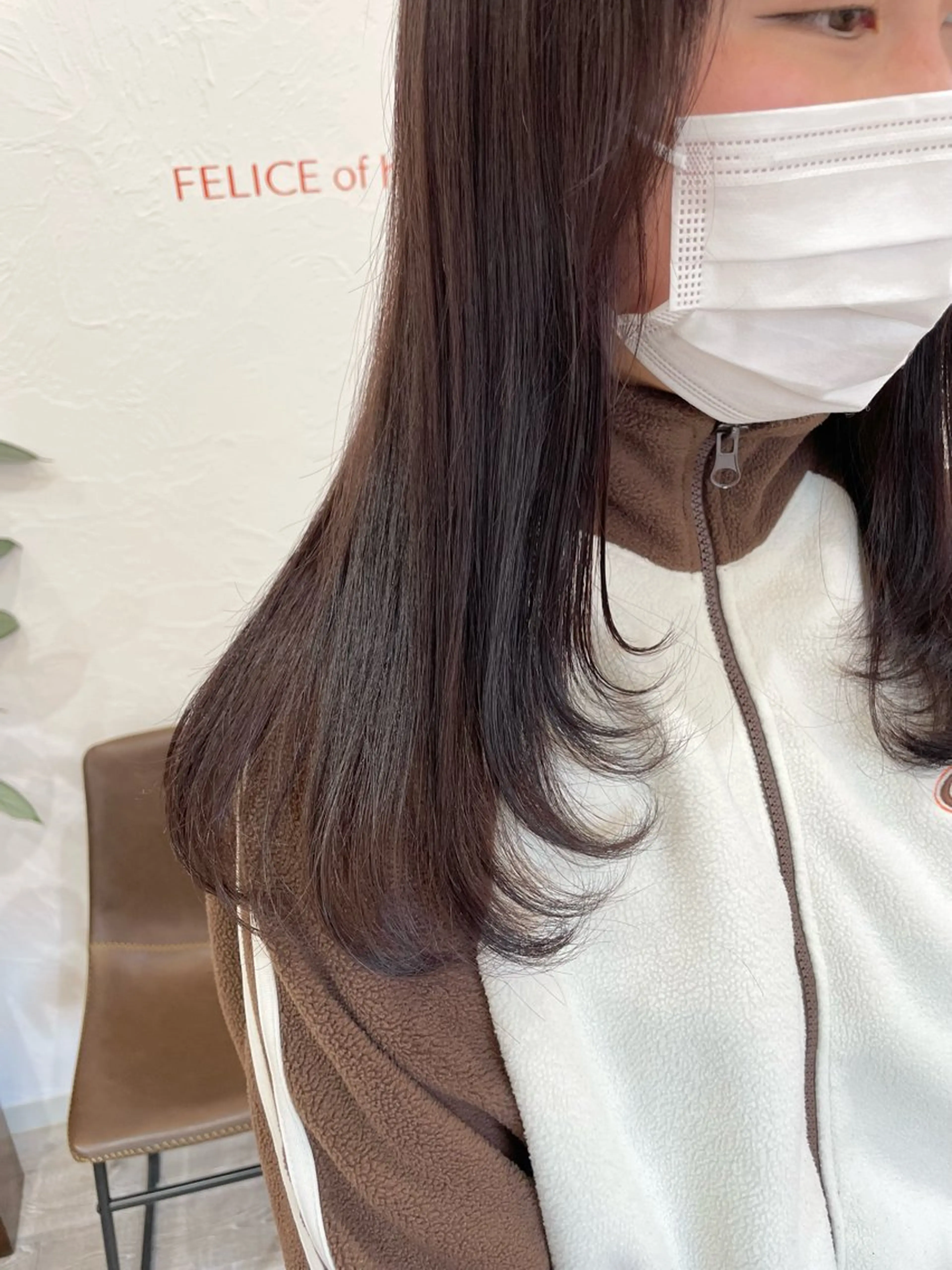 セミロング 顔まわりレイヤー レイヤーカット FELICE of hair 田口千尋のヘアスタイル