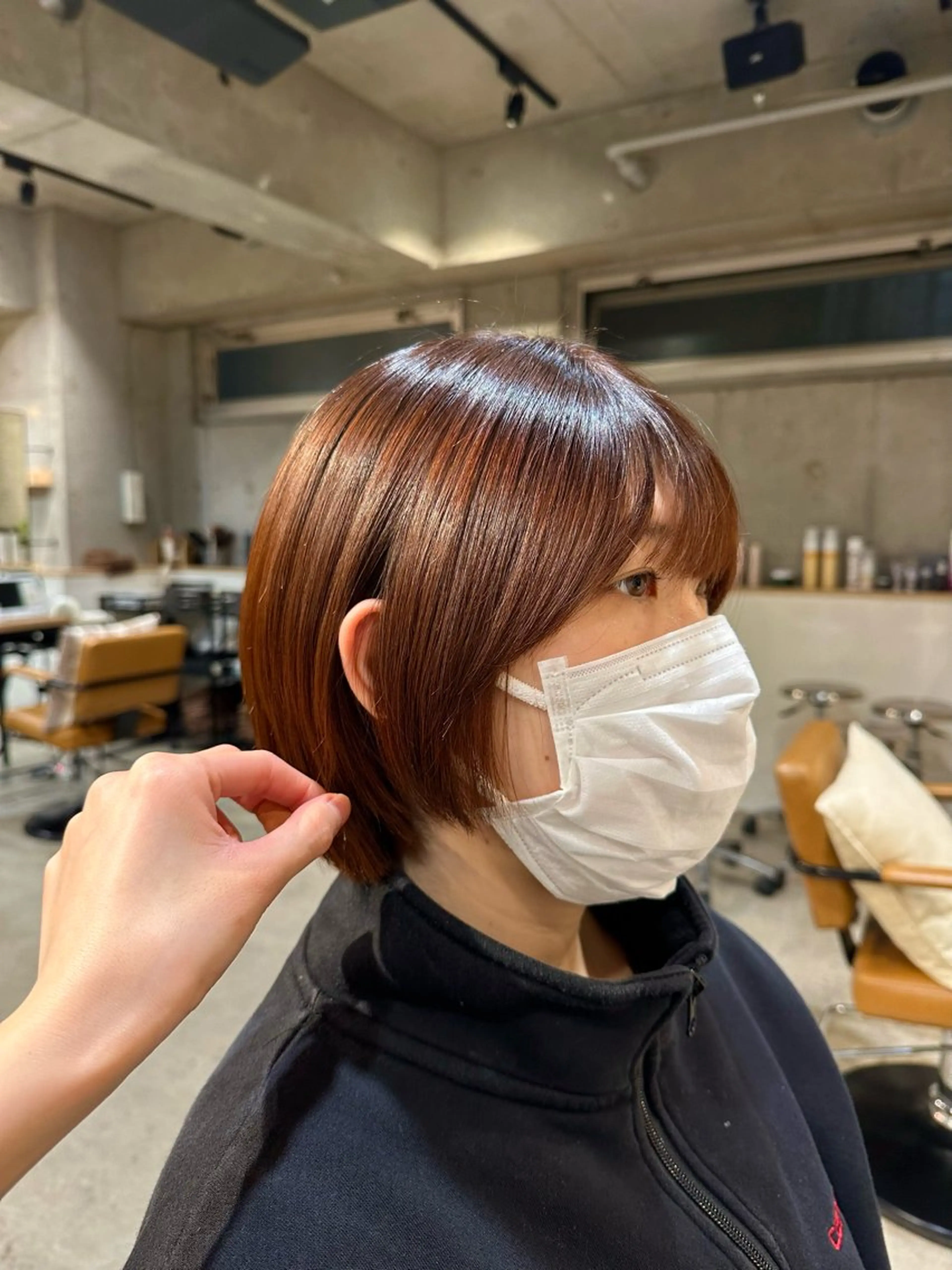 ショート オレンジブラウン 韓国レイヤー・ボブ/ 暖色⭐️優香⭐️のヘアスタイル