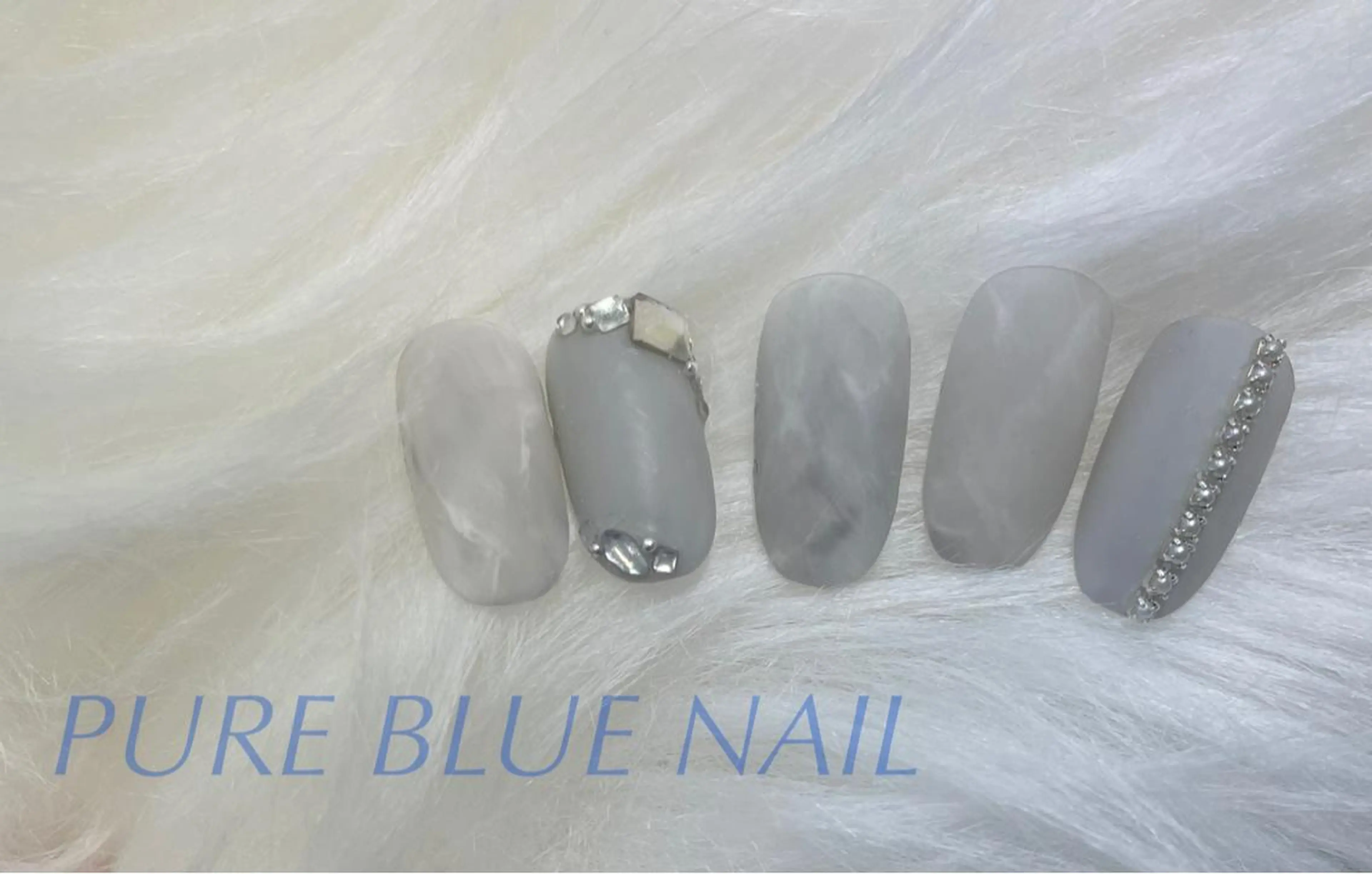 ネイル PURE BLUE NAILのネイルデザイン