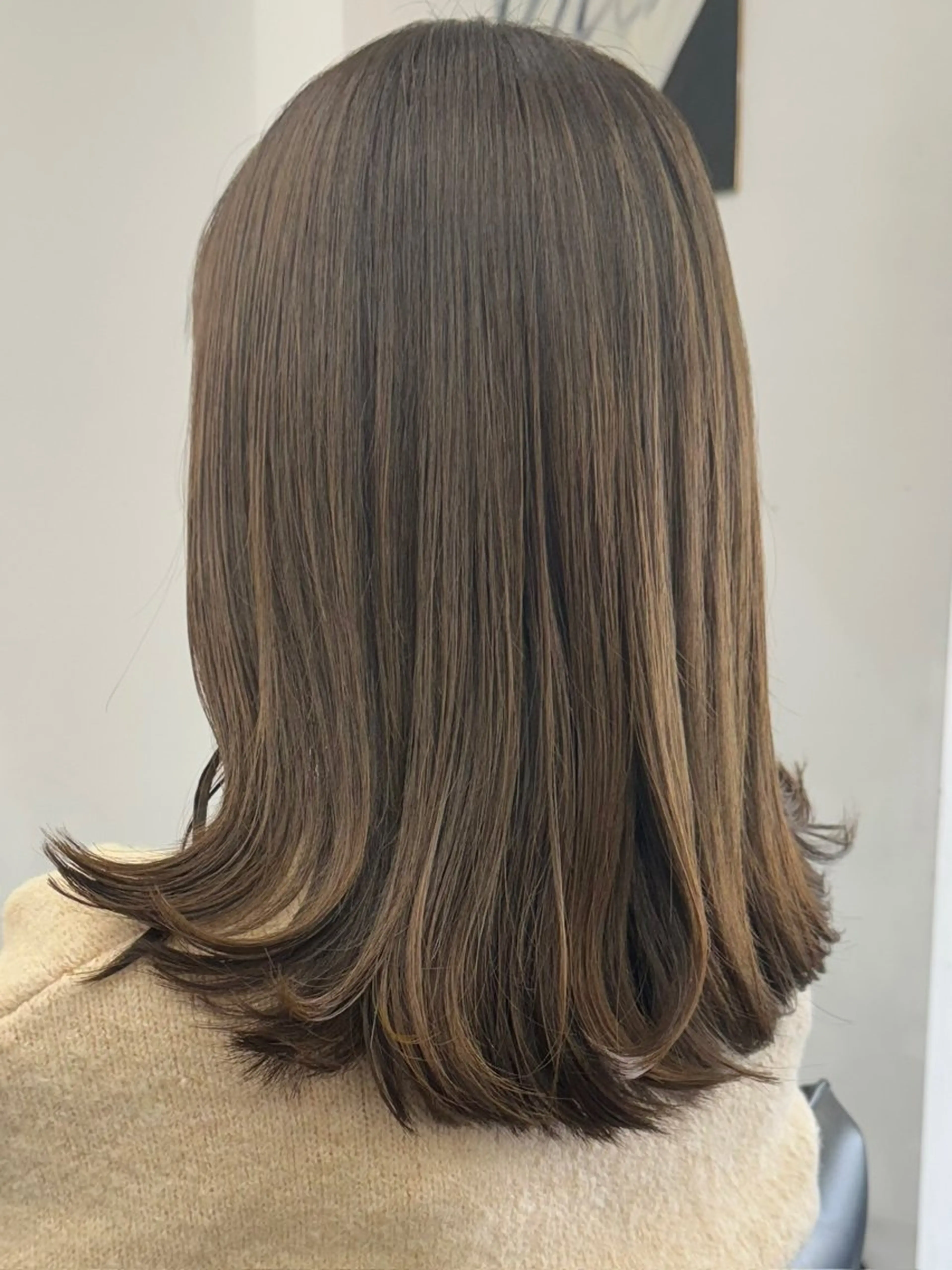 セミロング カラー カット ヘアカラー トリートメント manami (sibell)のヘアスタイル