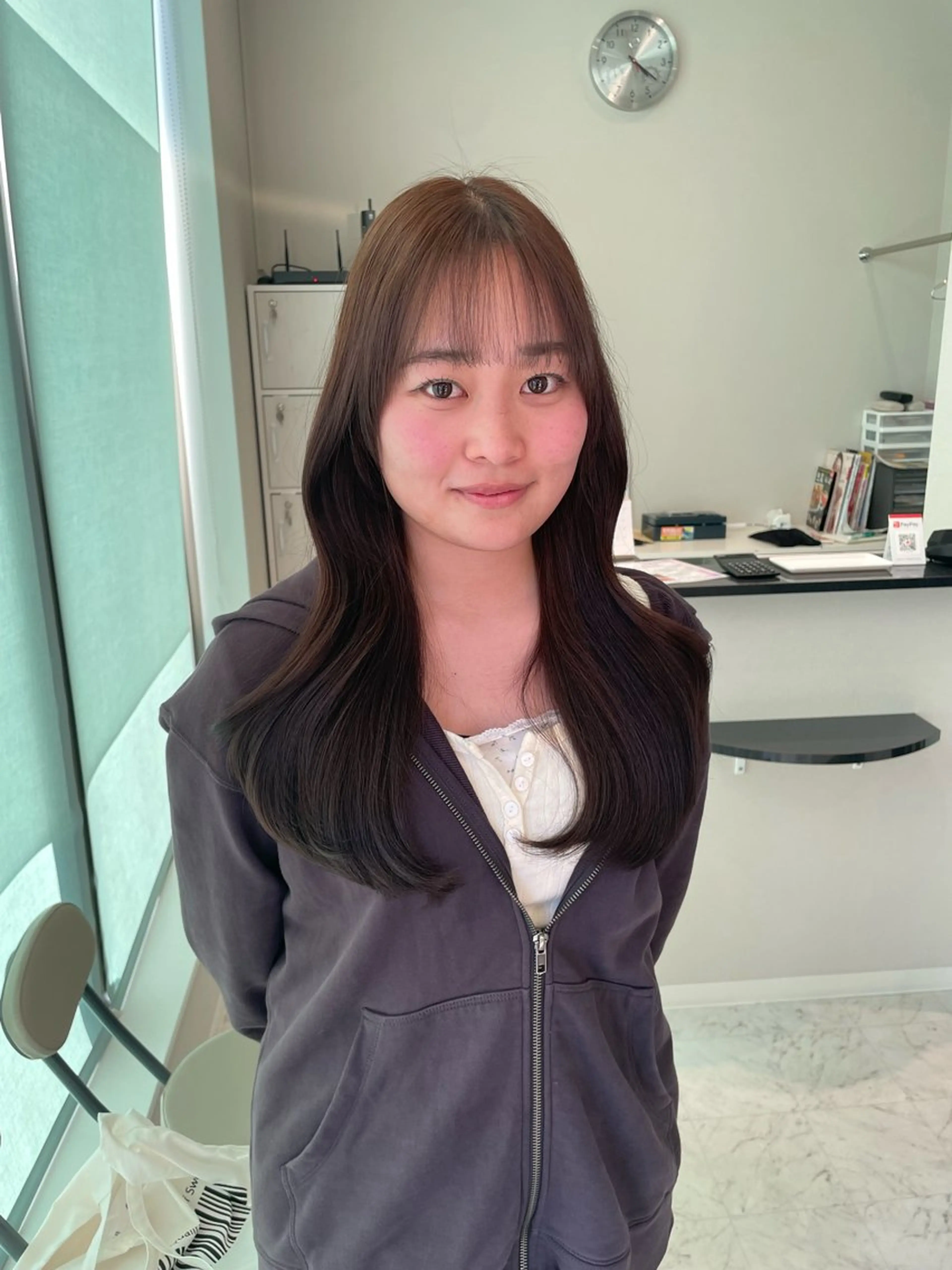 ロング カラー ヘアカラー moe🥣ﾚｲﾔｰ ｶｯﾄ/透明感ｶﾗｰのヘアスタイル