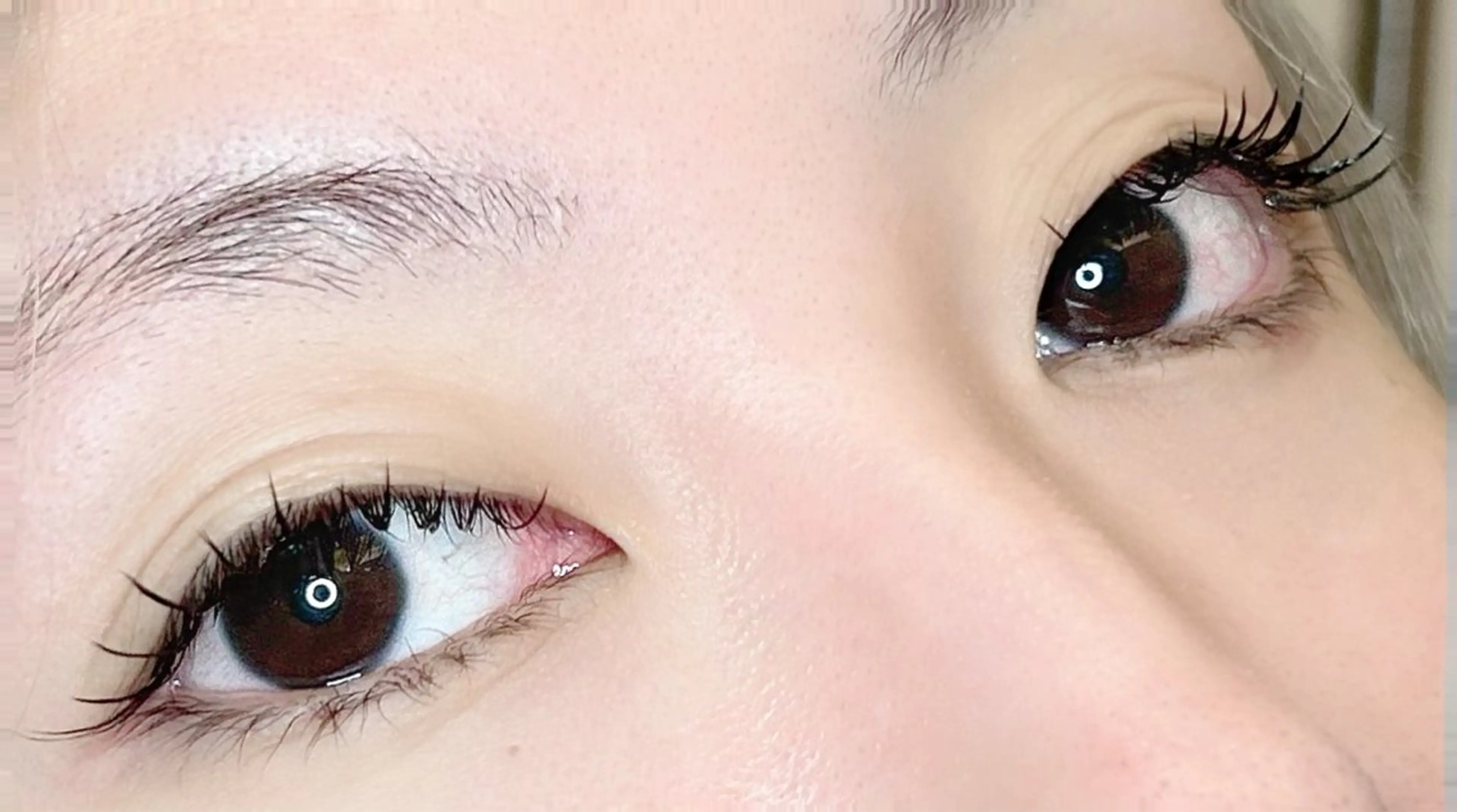 マツエク・マツパ 束感まつ毛 フラットラッシュ 目尻長め tomo_ eyelash_のマツエク・マツパデザイン