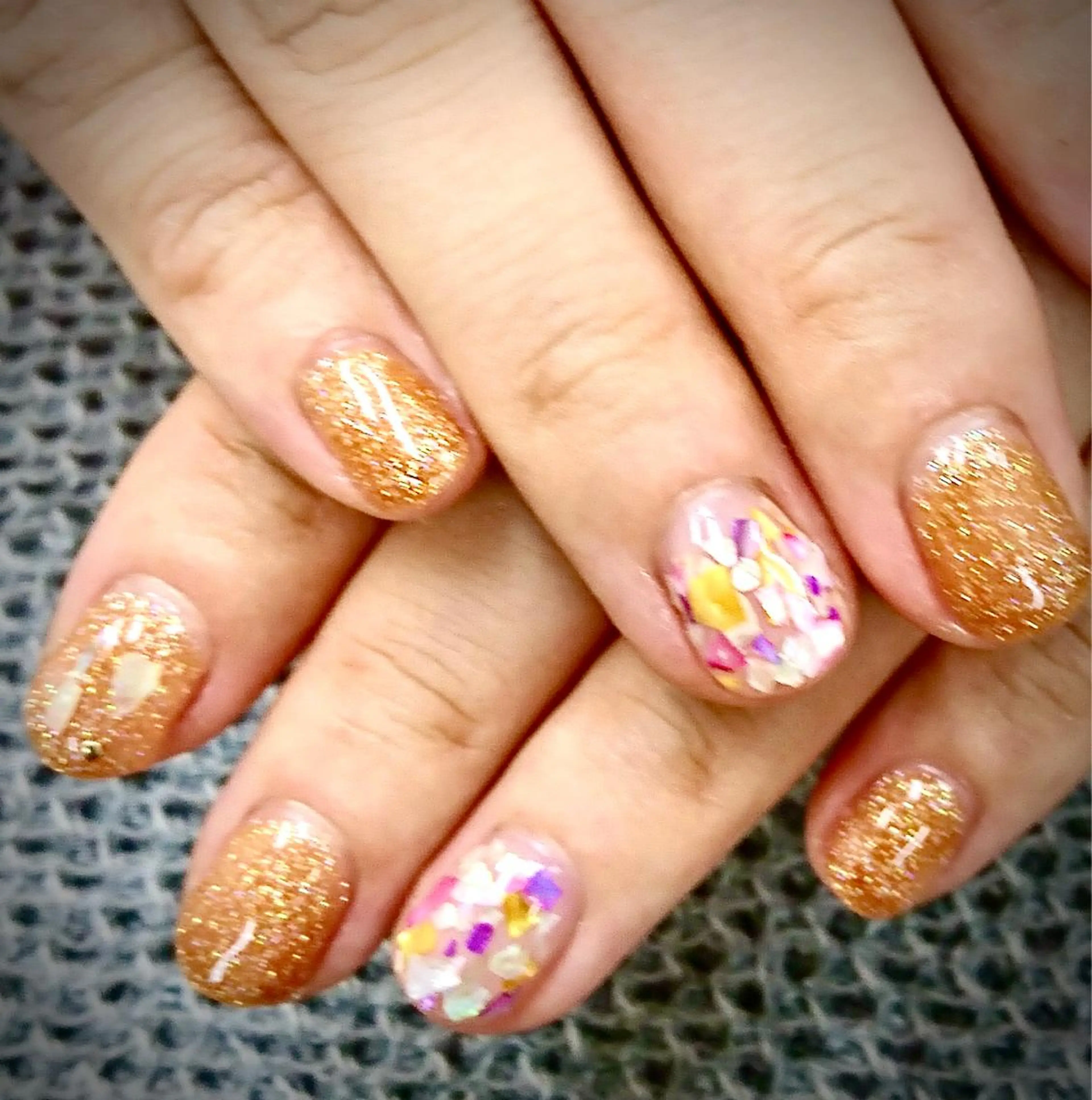 ネイル 藁科 亜紀のネイルデザイン