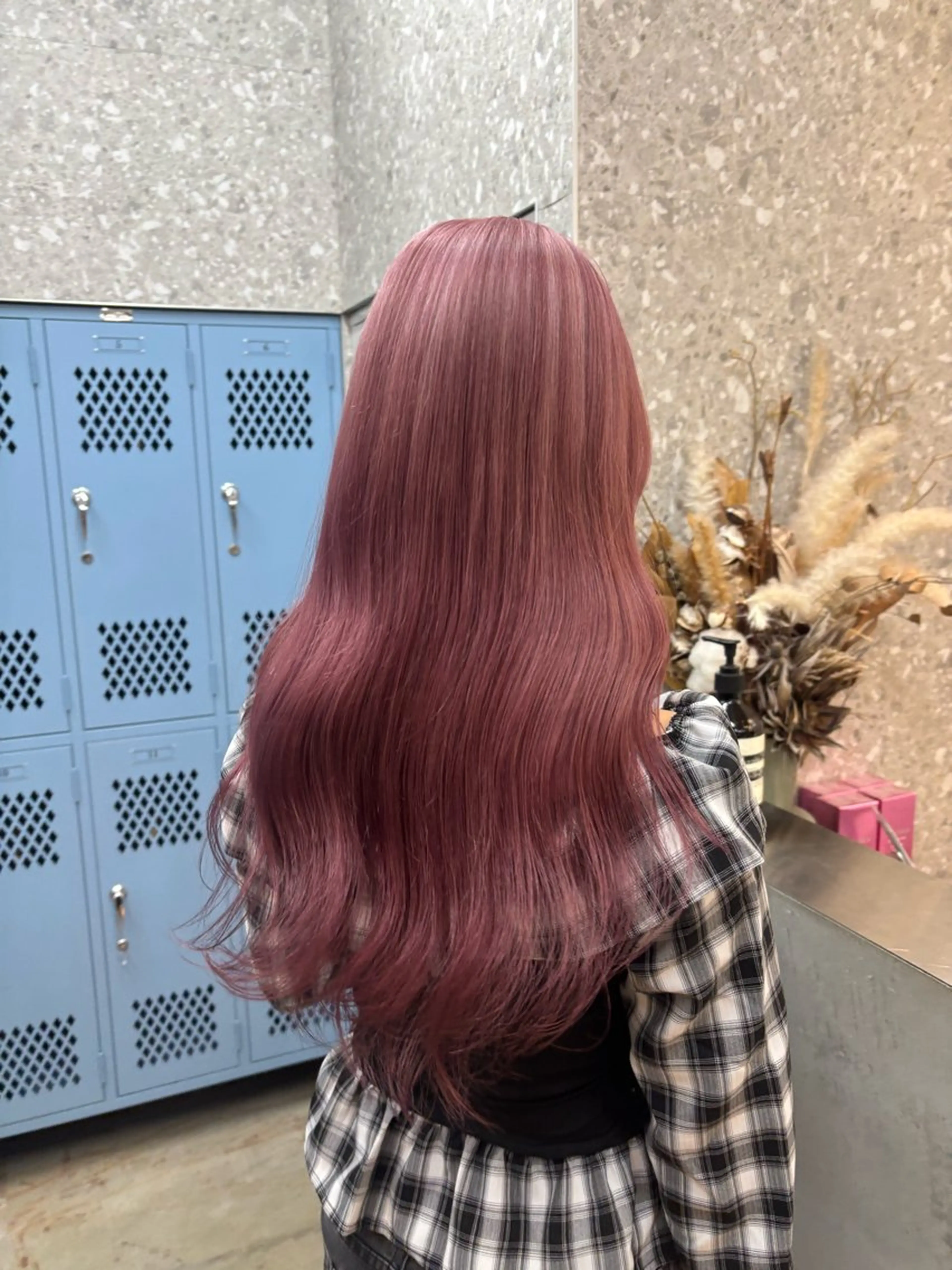 ロング カラー ヘアカラー cinq所属・ハイトーン/ラベンダ ー/ yuina🪄のヘアスタイル